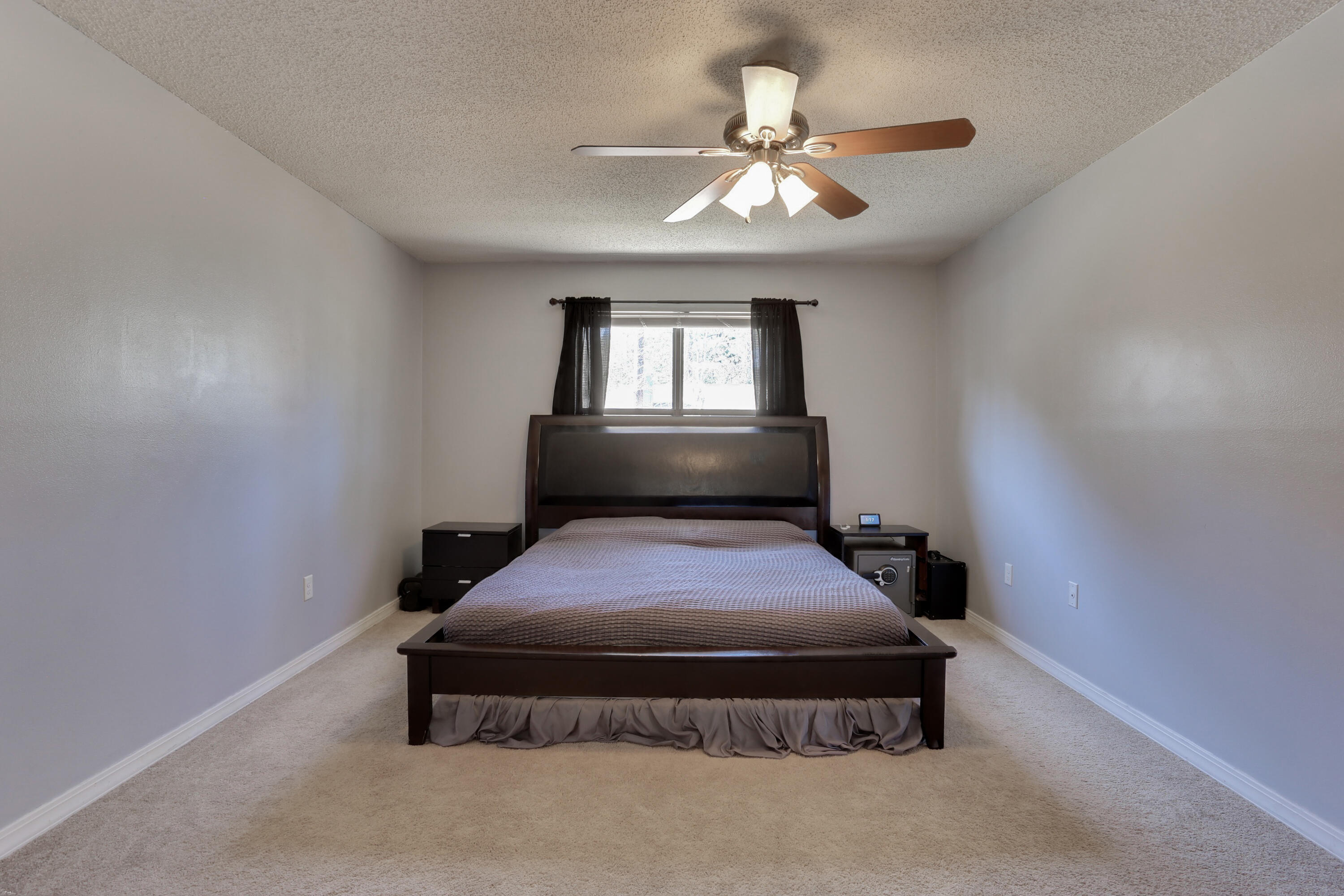 PINE MEADOWS 2ND ADDN - Residential