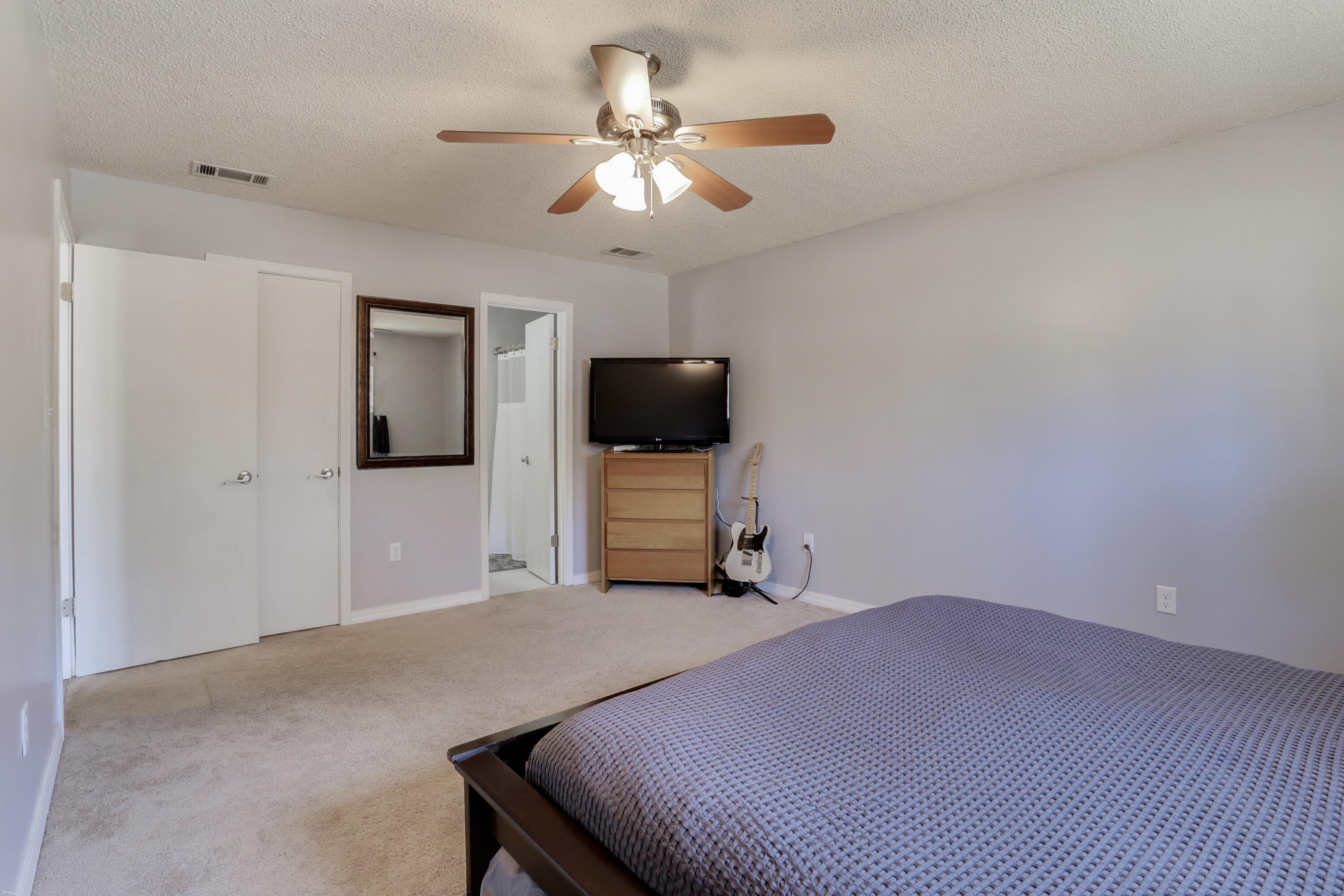 PINE MEADOWS 2ND ADDN - Residential
