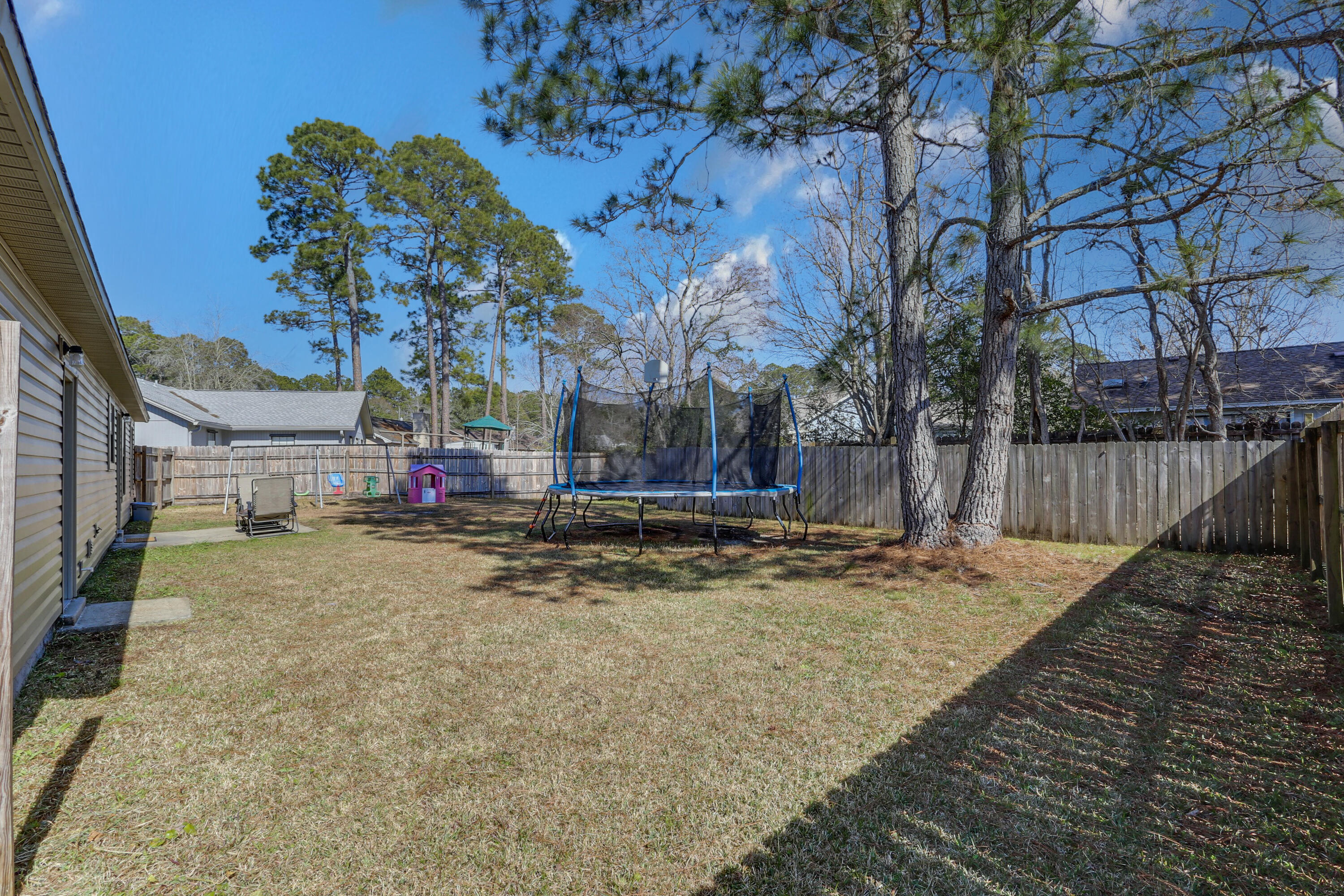 PINE MEADOWS 2ND ADDN - Residential