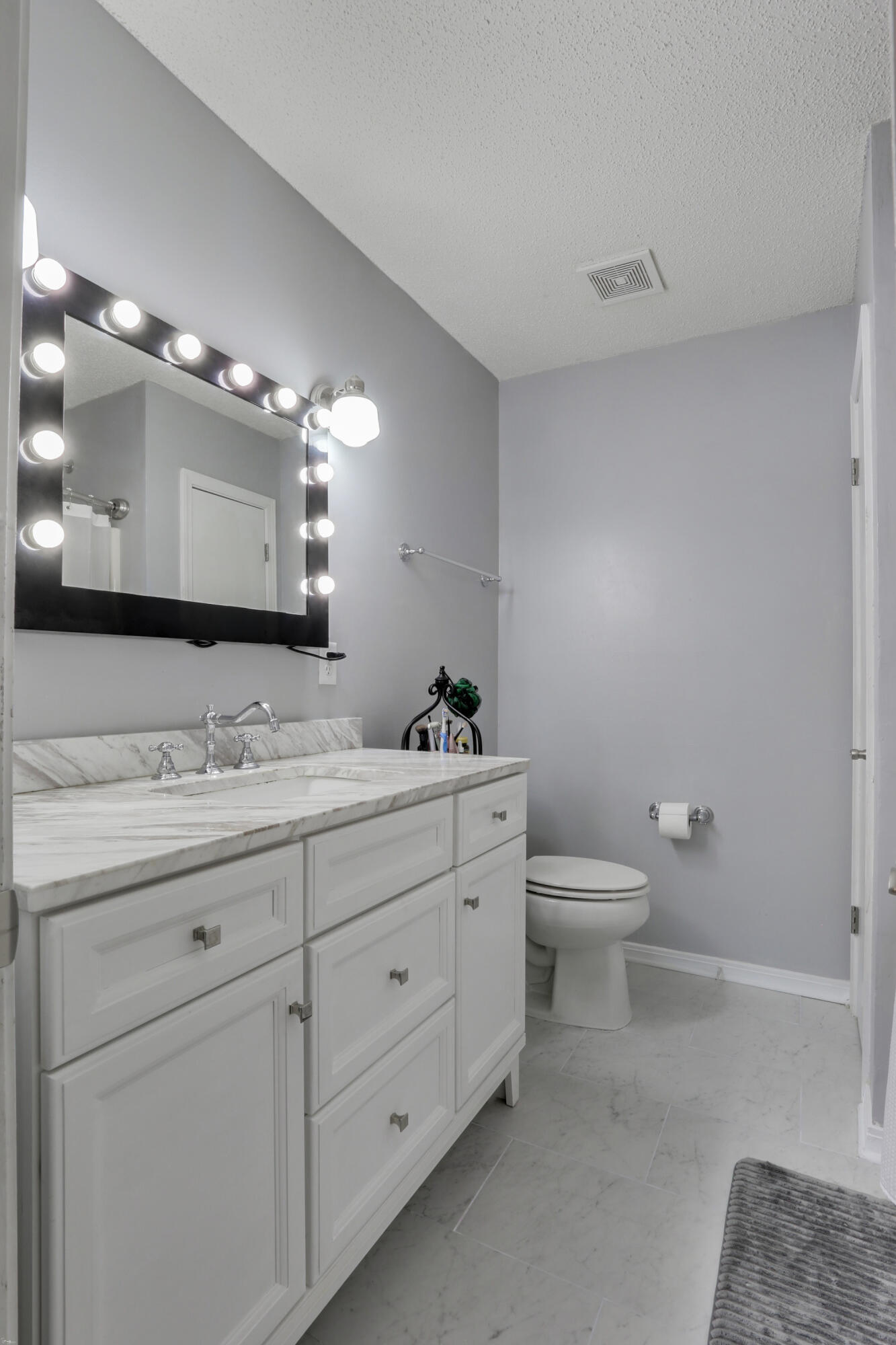 PINE MEADOWS 2ND ADDN - Residential