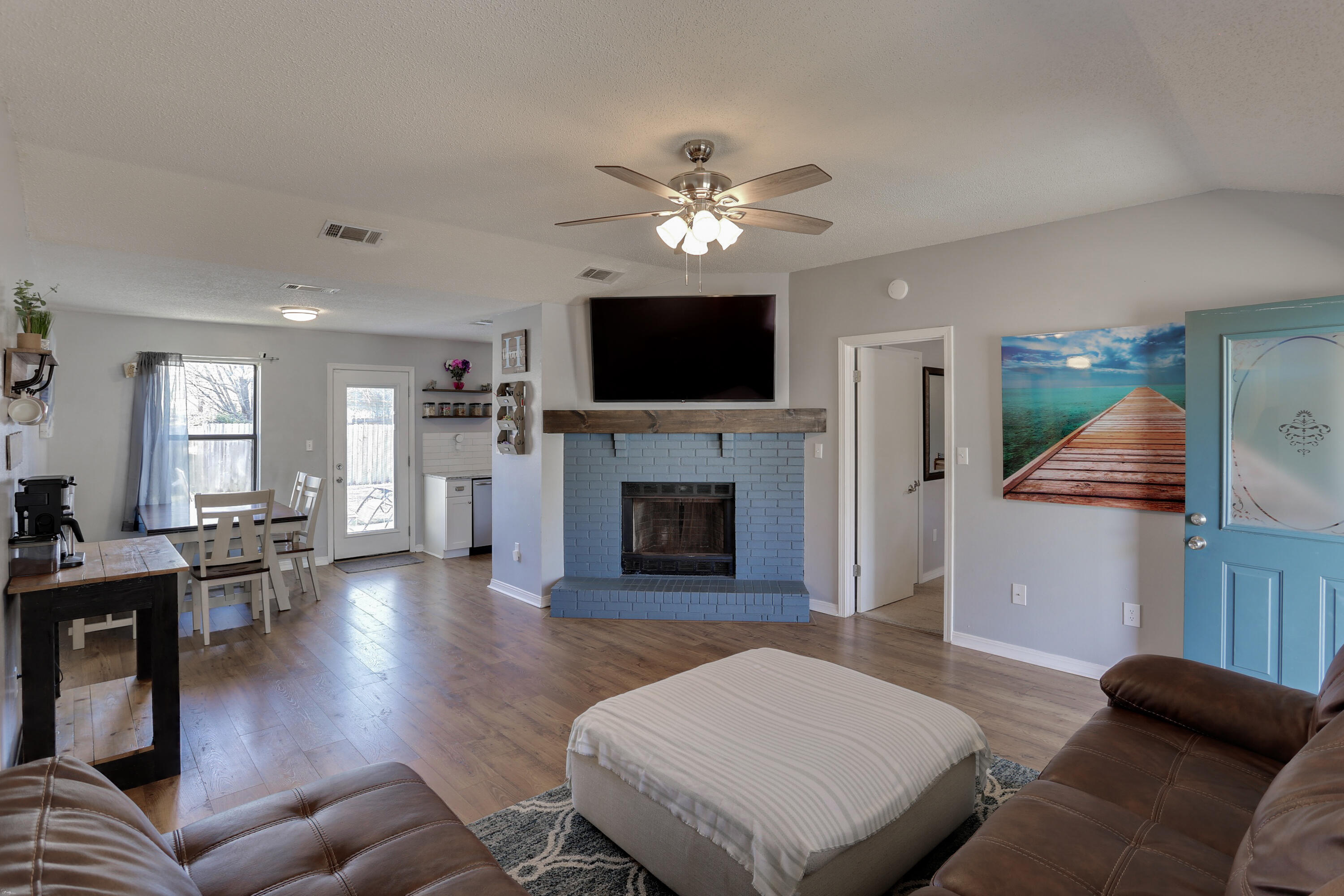PINE MEADOWS 2ND ADDN - Residential