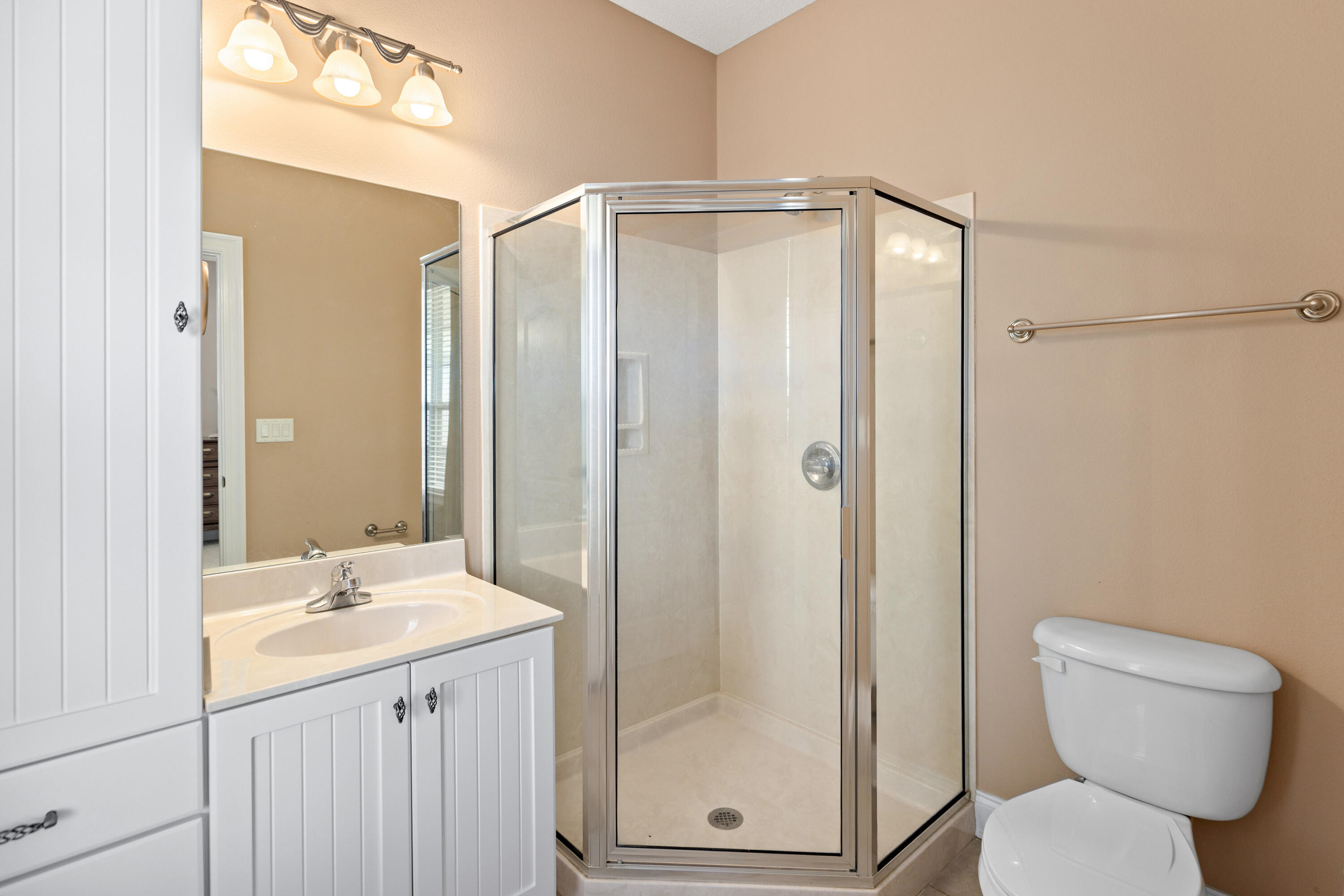 CHANAN ESTATES - Residential Lease