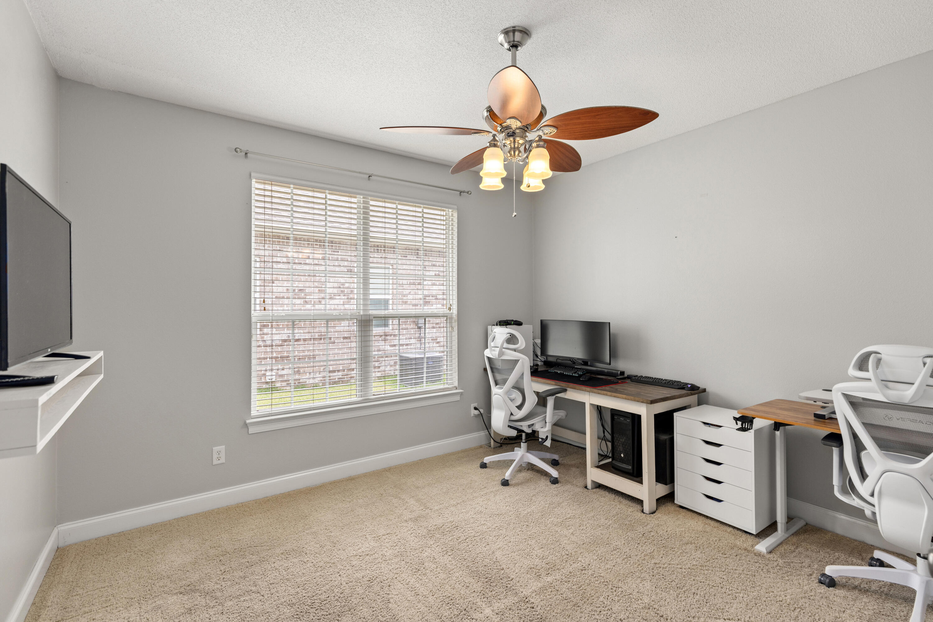 CHANAN ESTATES - Residential Lease