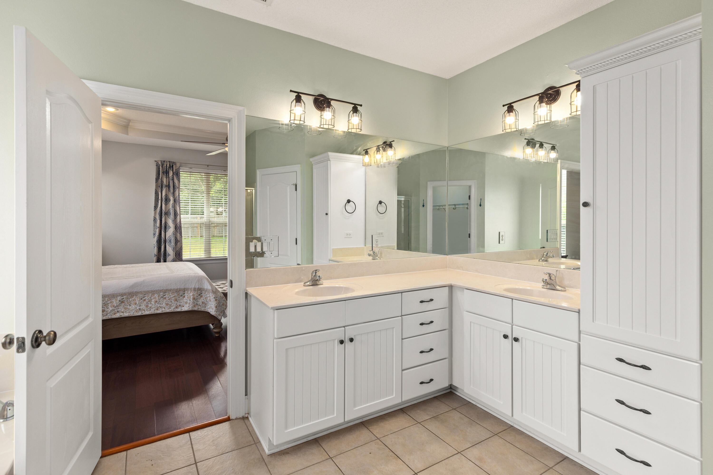 CHANAN ESTATES - Residential Lease