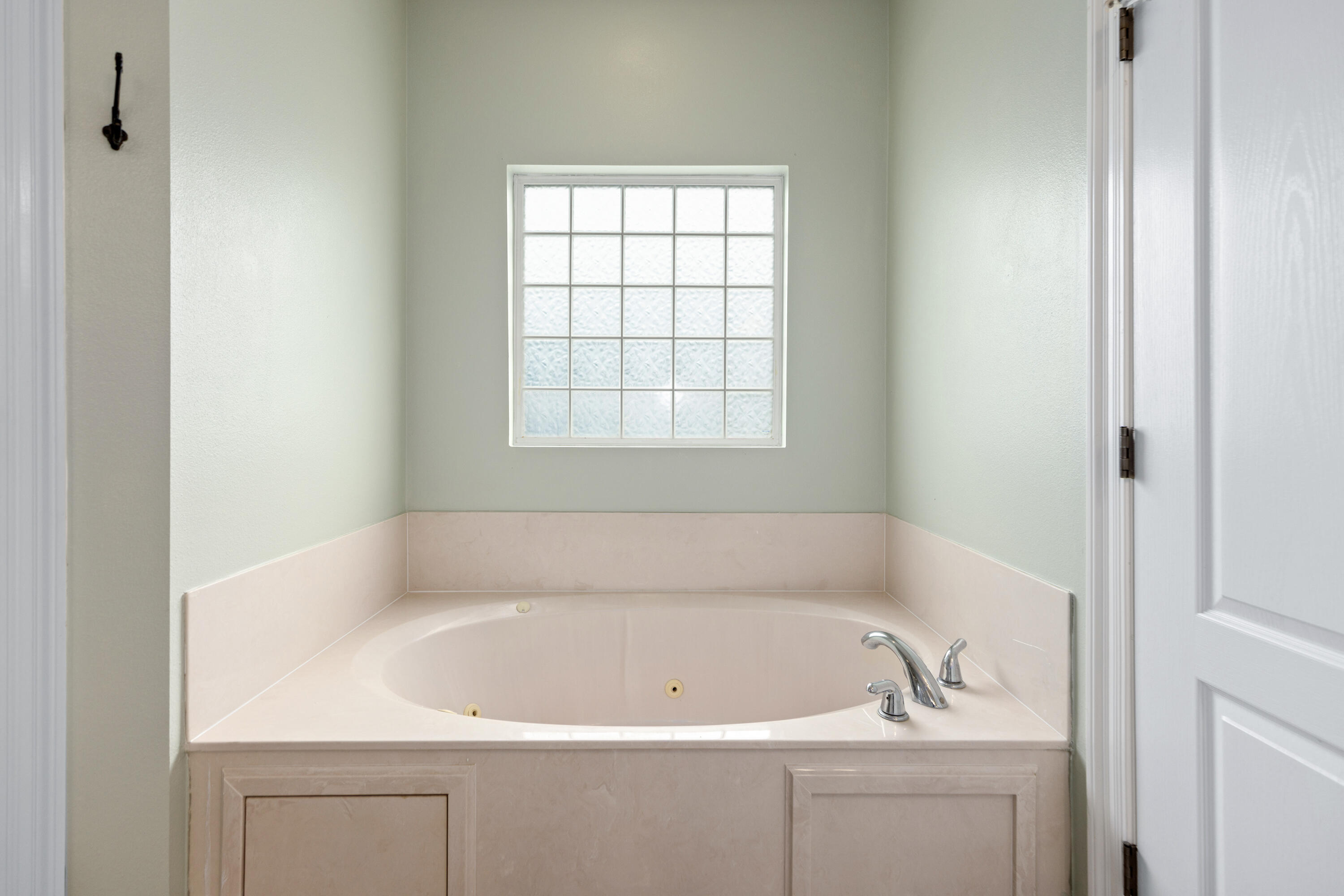 CHANAN ESTATES - Residential Lease