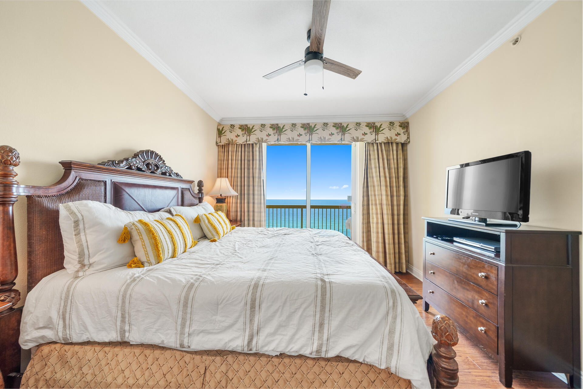 CALYPSO RESORT & TOWERS - Residential