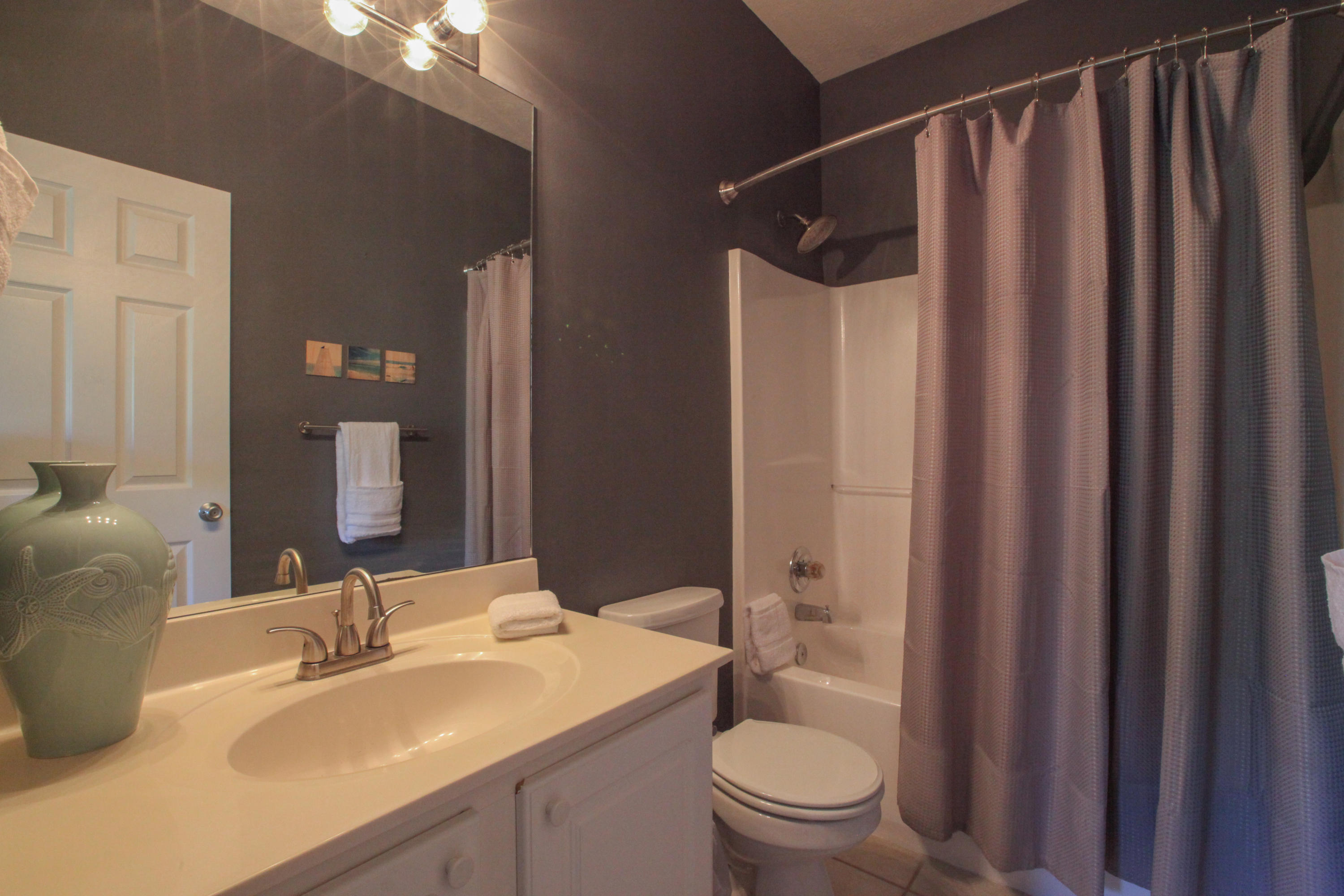 HERON'S WATCH CONDO PH 1 - Residential