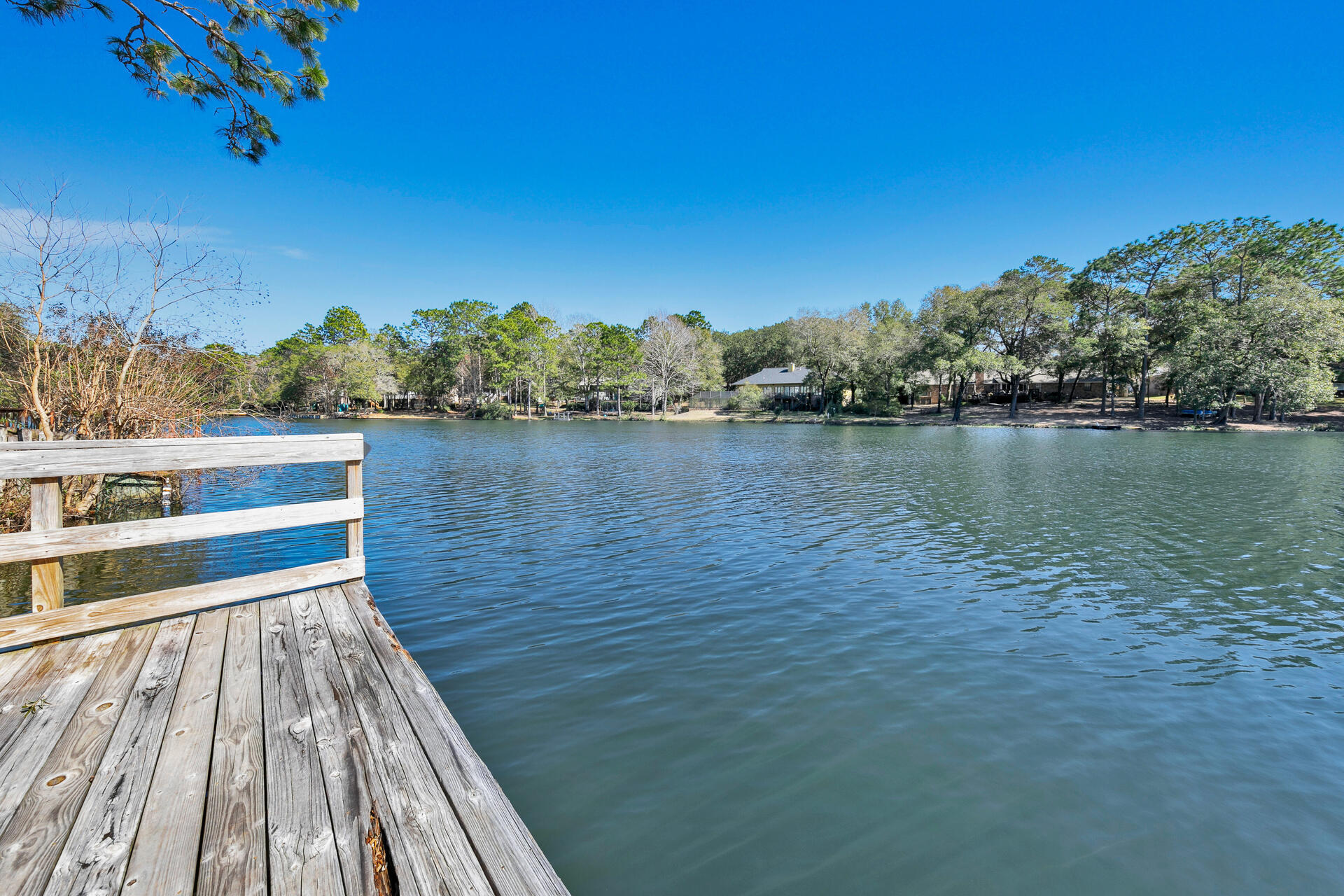 Rocky Bayou Country Club Estates - Residential