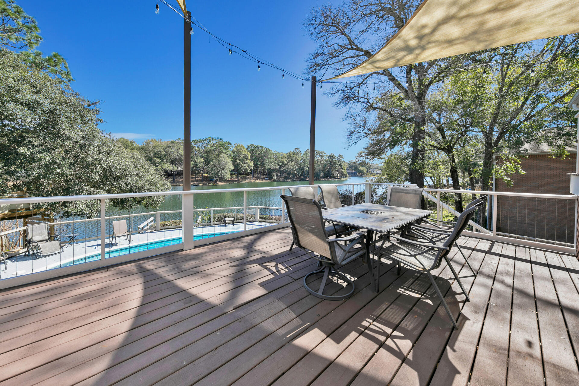 Rocky Bayou Country Club Estates - Residential