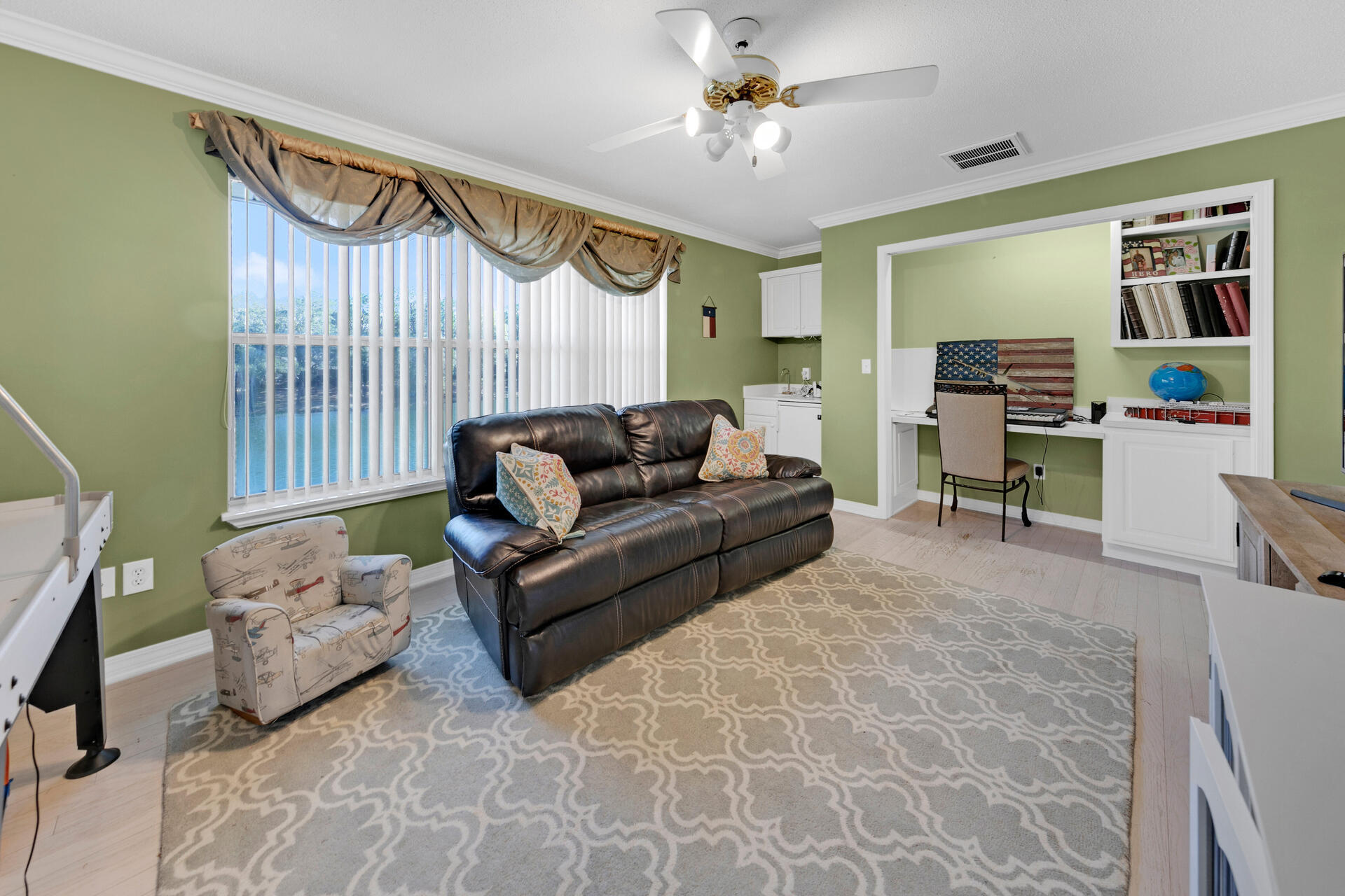 Rocky Bayou Country Club Estates - Residential