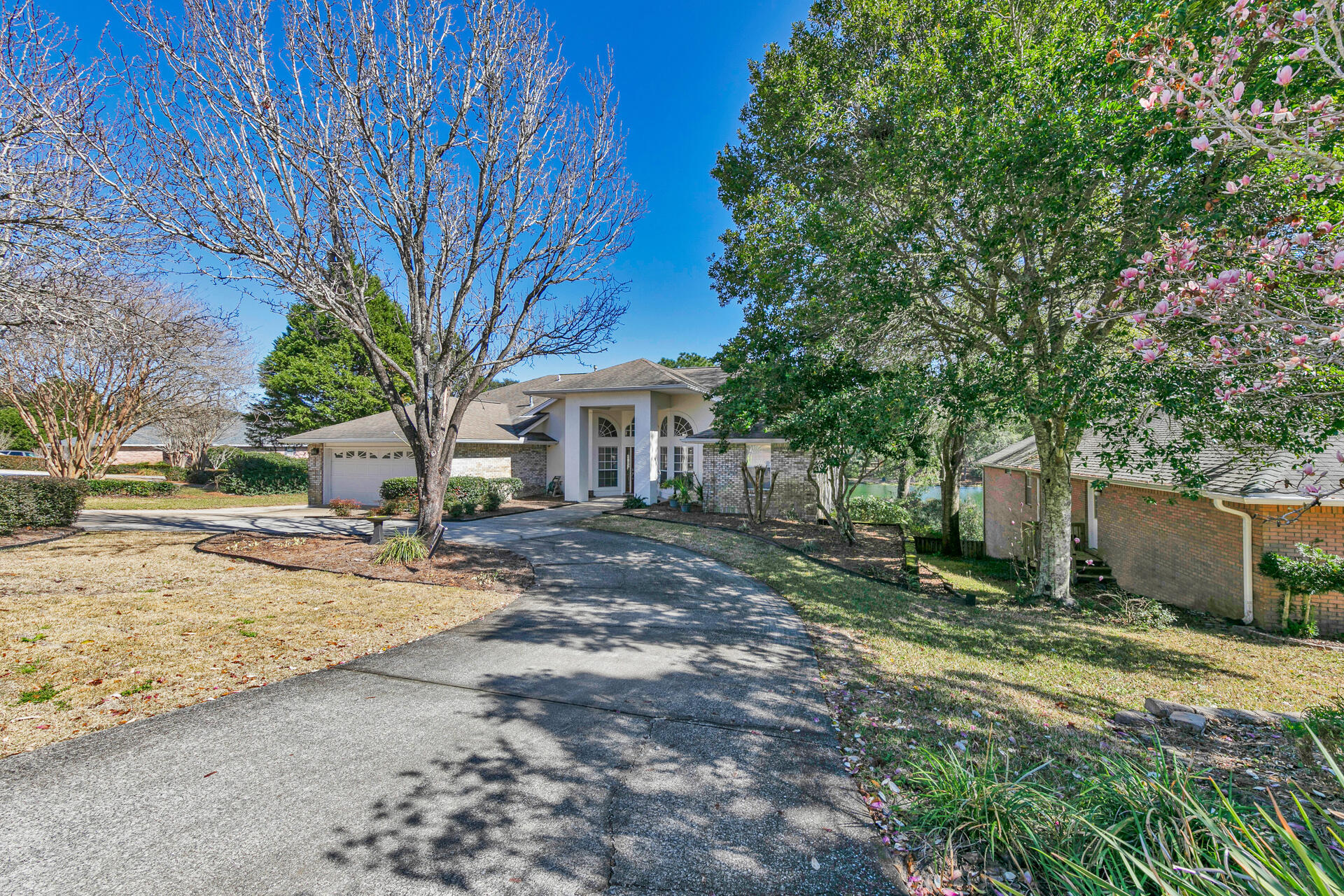 Rocky Bayou Country Club Estates - Residential