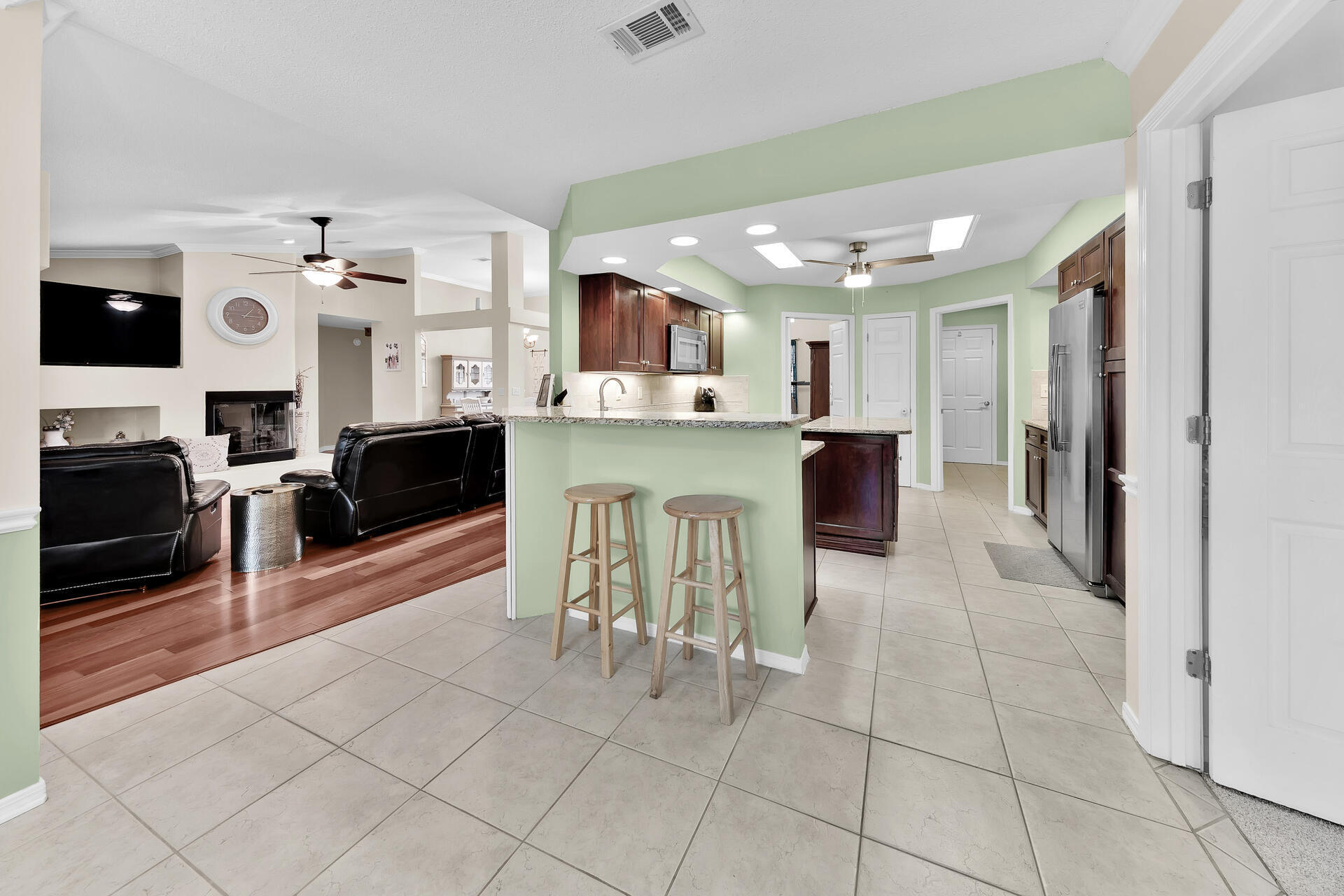 Rocky Bayou Country Club Estates - Residential