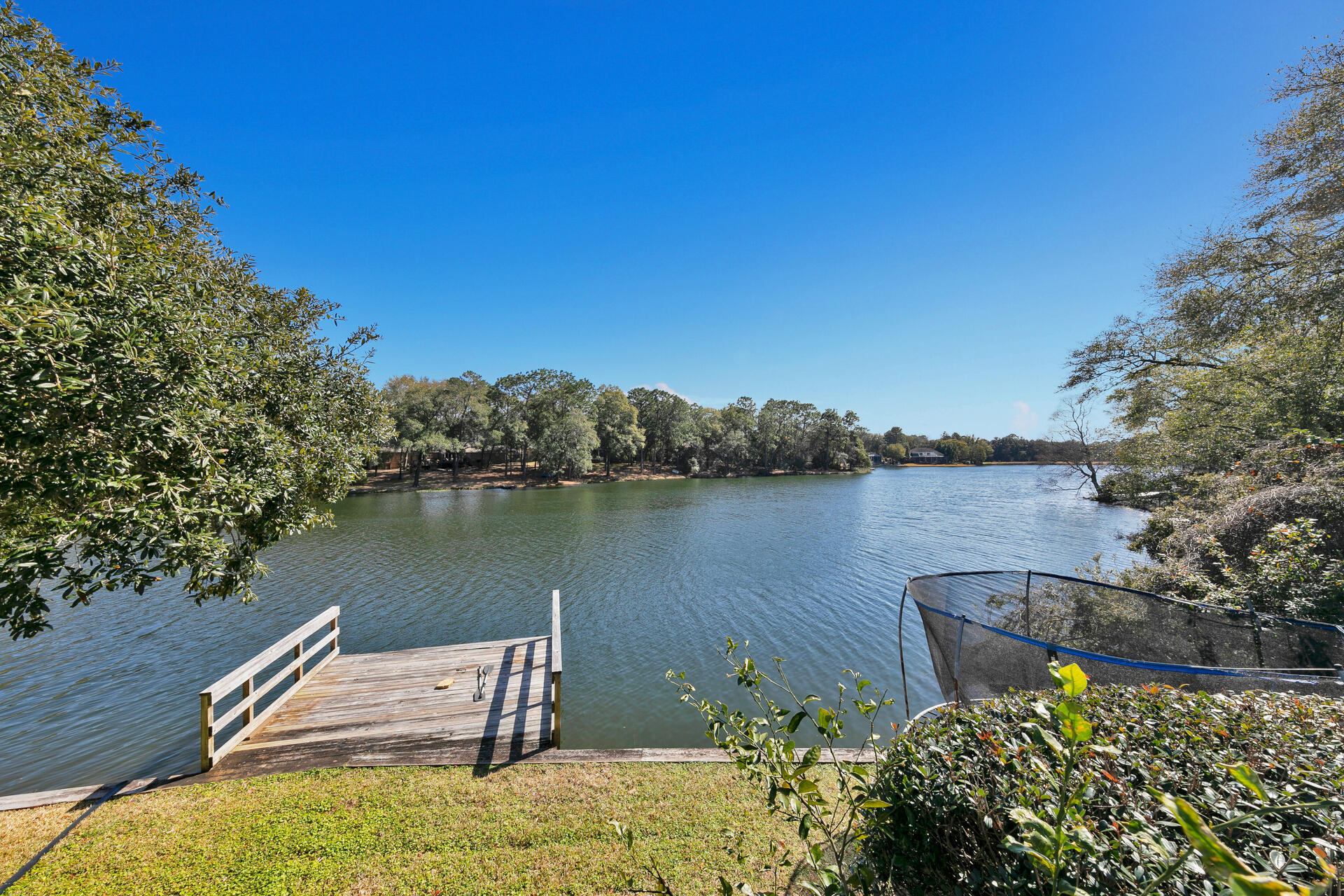 Rocky Bayou Country Club Estates - Residential