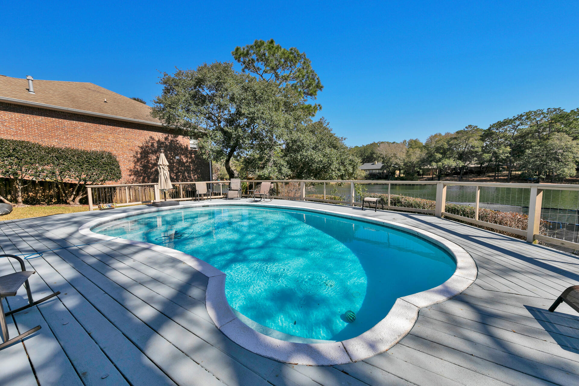 Rocky Bayou Country Club Estates - Residential