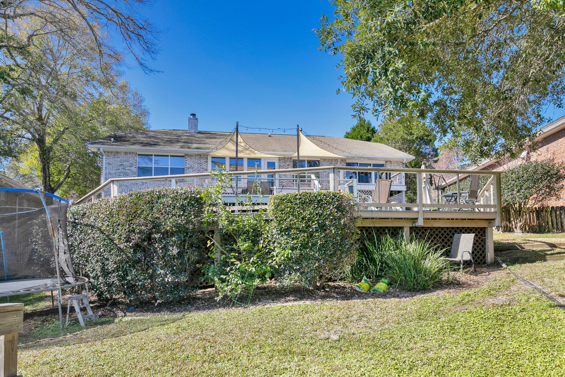 Rocky Bayou Country Club Estates - Residential