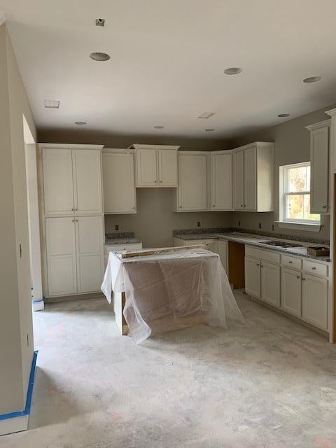 HERITAGE OAKS - Residential