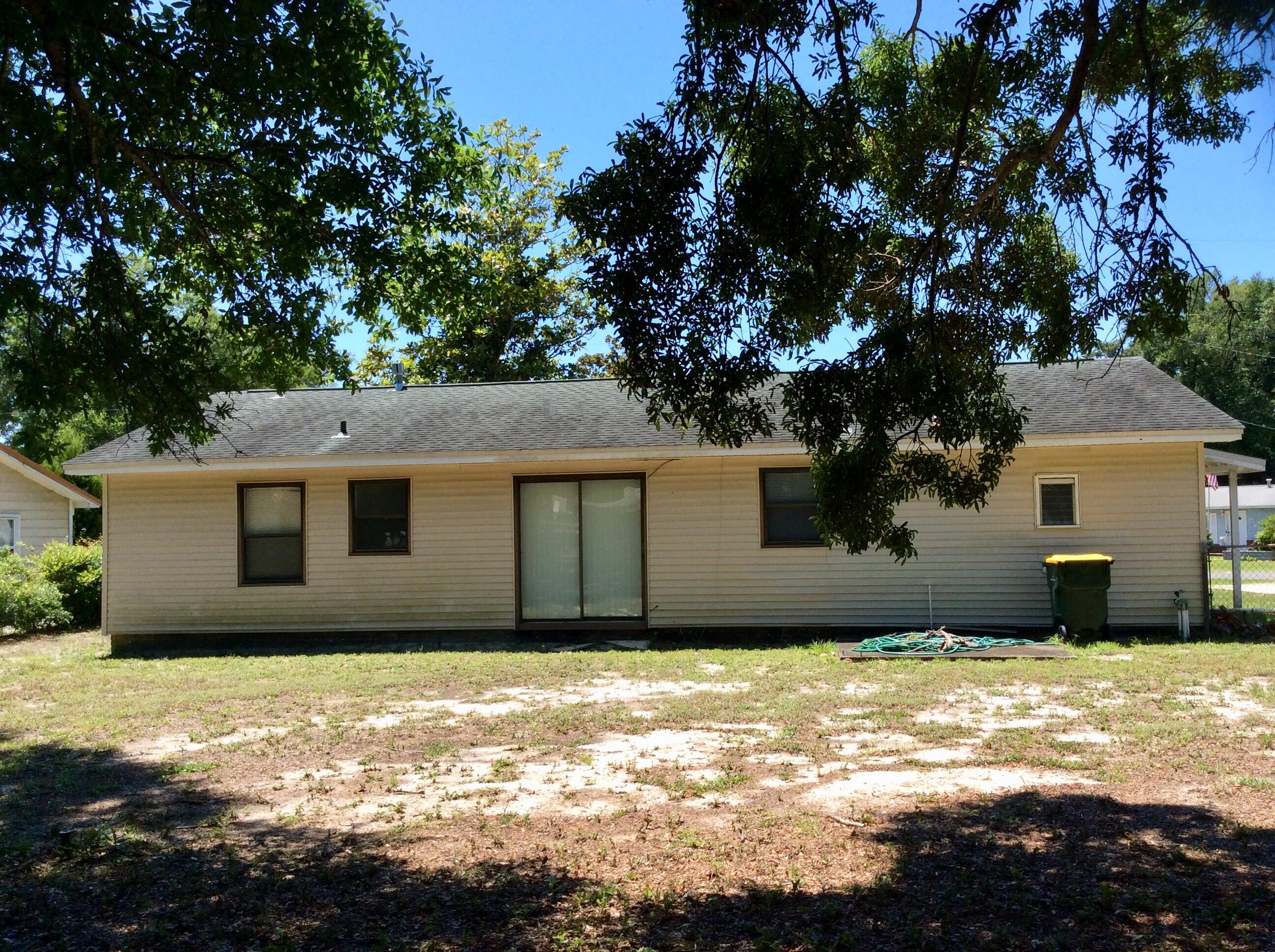 SANTA MARKELLA S/D LOT 24 BLK C - Residential