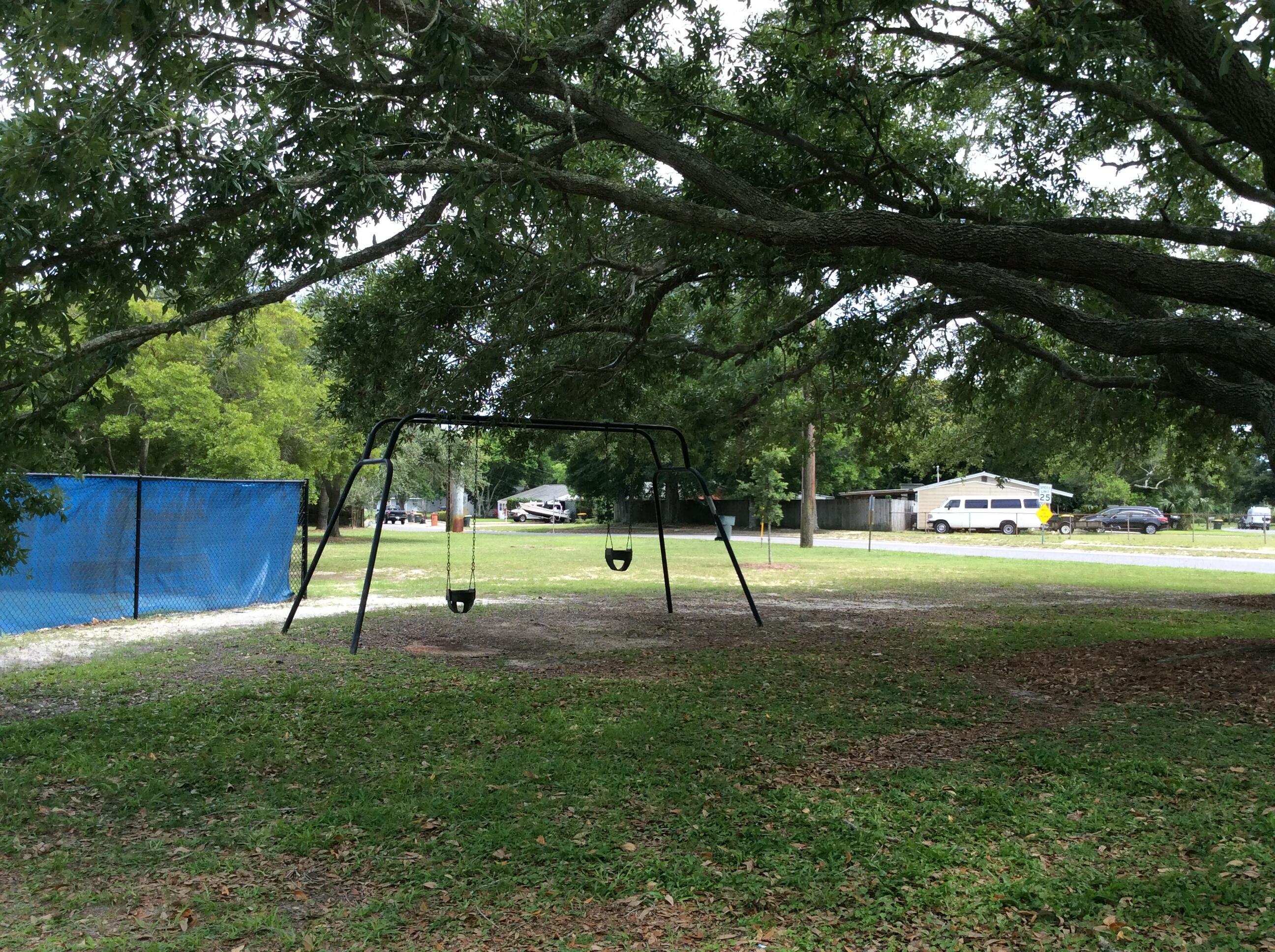 SANTA MARKELLA S/D LOT 24 BLK C - Residential