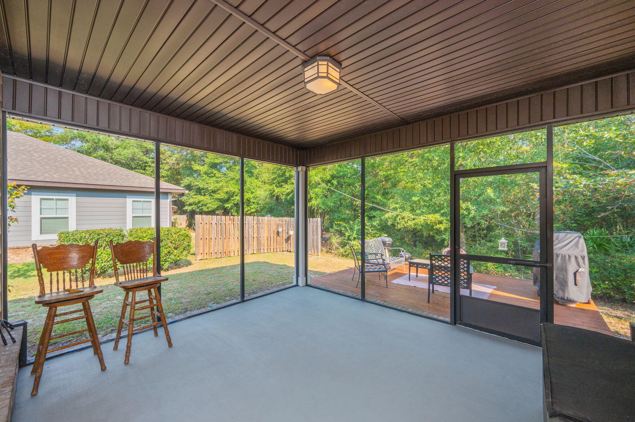 CANOPIES OF FREEPORT - Residential Lease