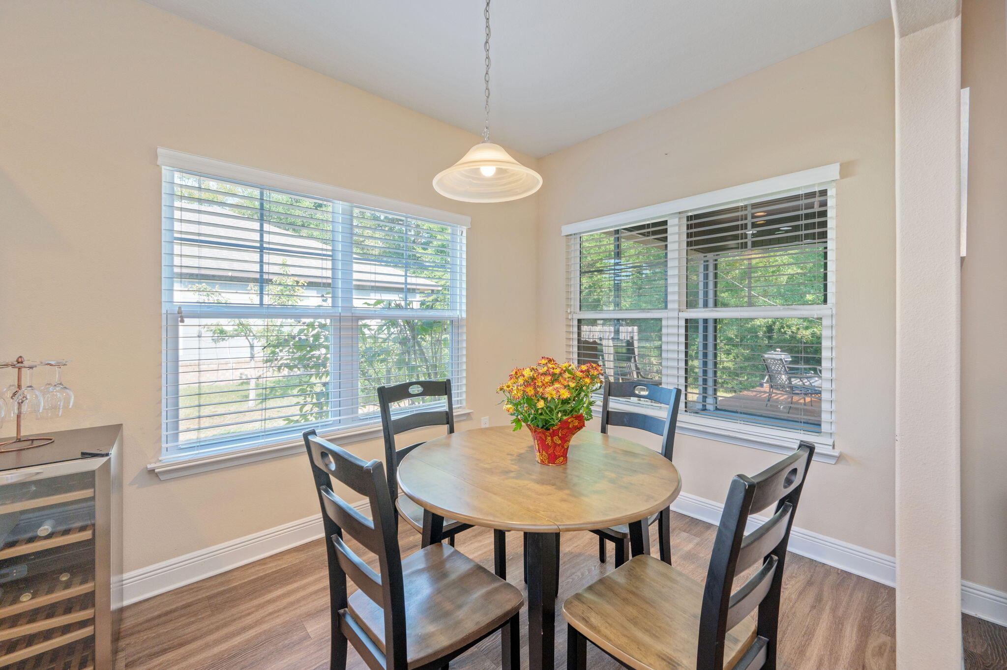 CANOPIES OF FREEPORT - Residential Lease