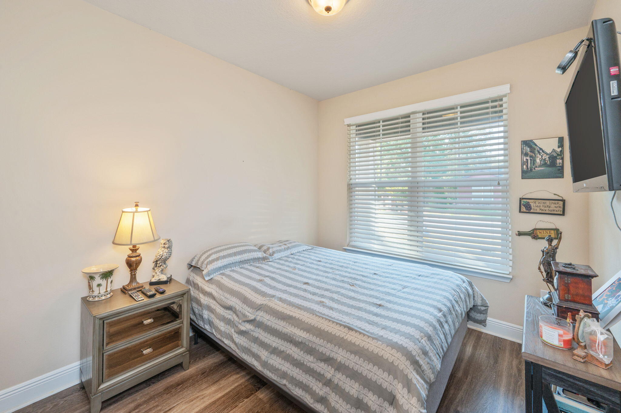 CANOPIES OF FREEPORT - Residential Lease