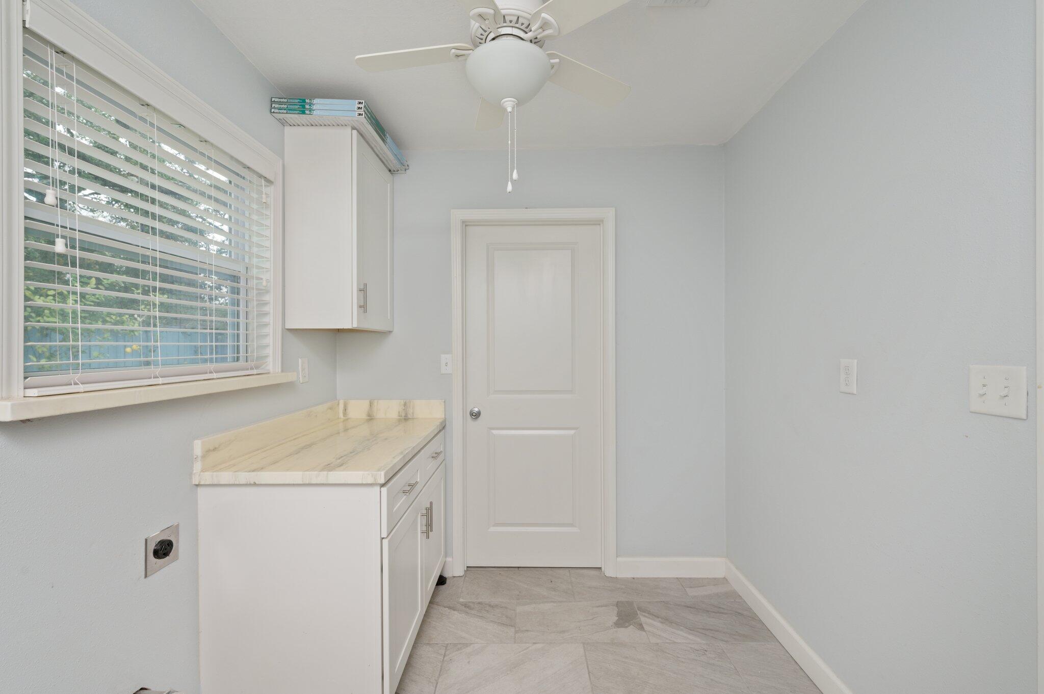 OAKLAND HEIGHTS - Residential