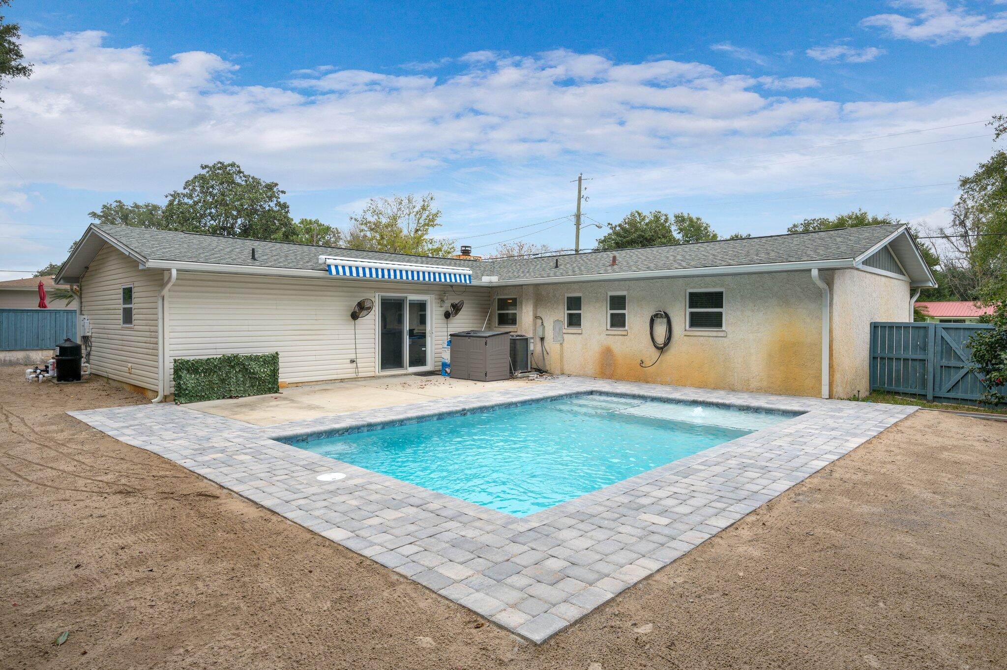 OAKLAND HEIGHTS - Residential