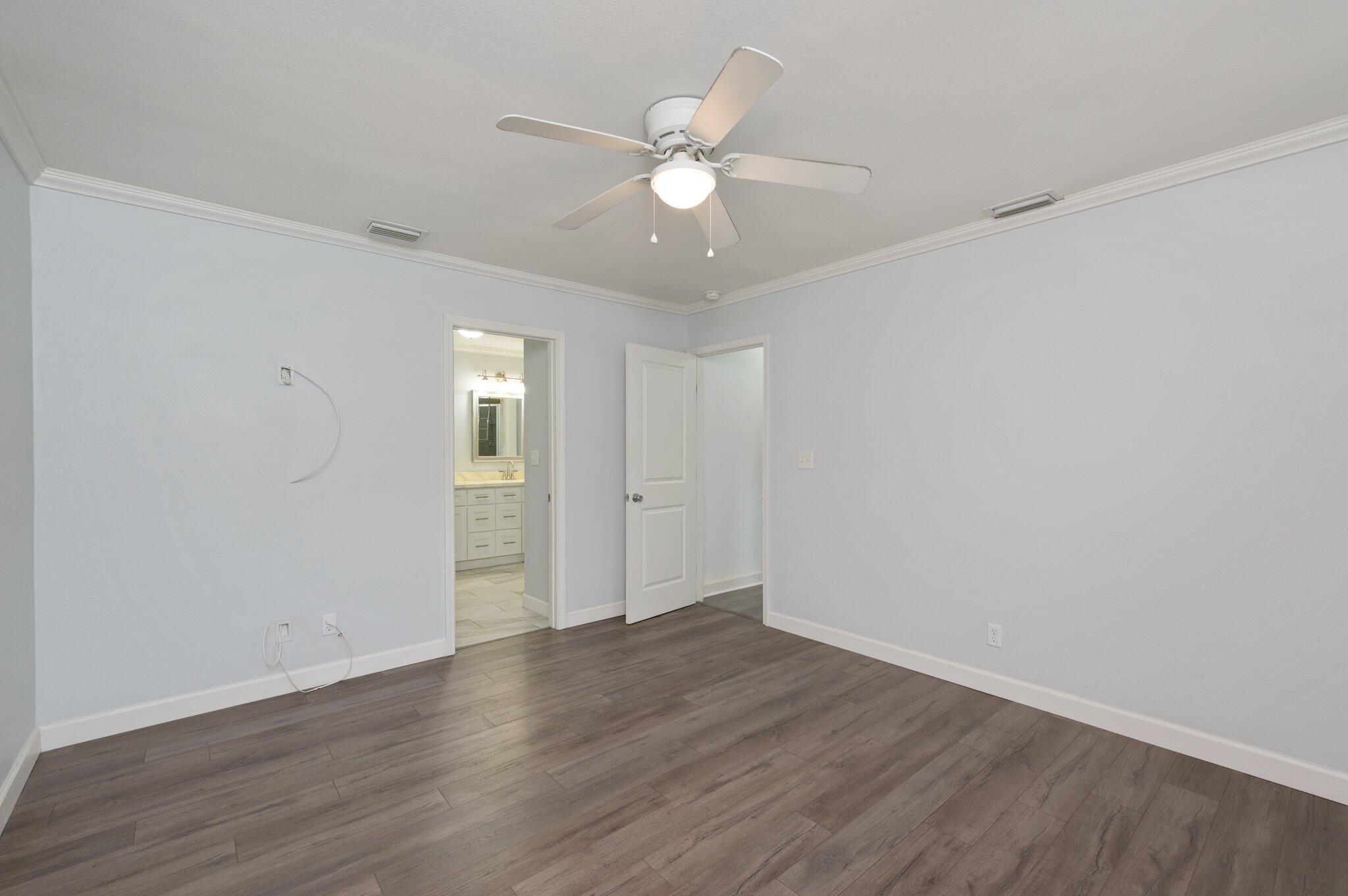 OAKLAND HEIGHTS - Residential