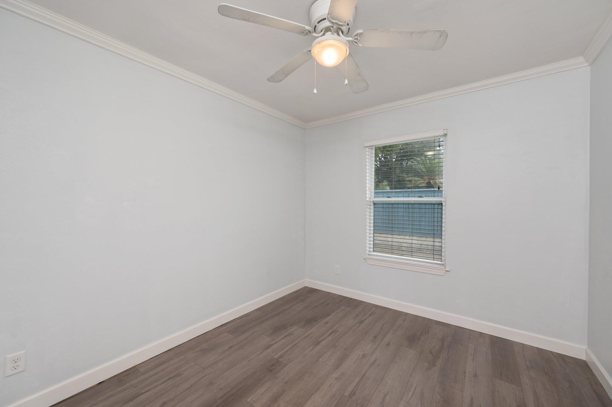 OAKLAND HEIGHTS - Residential