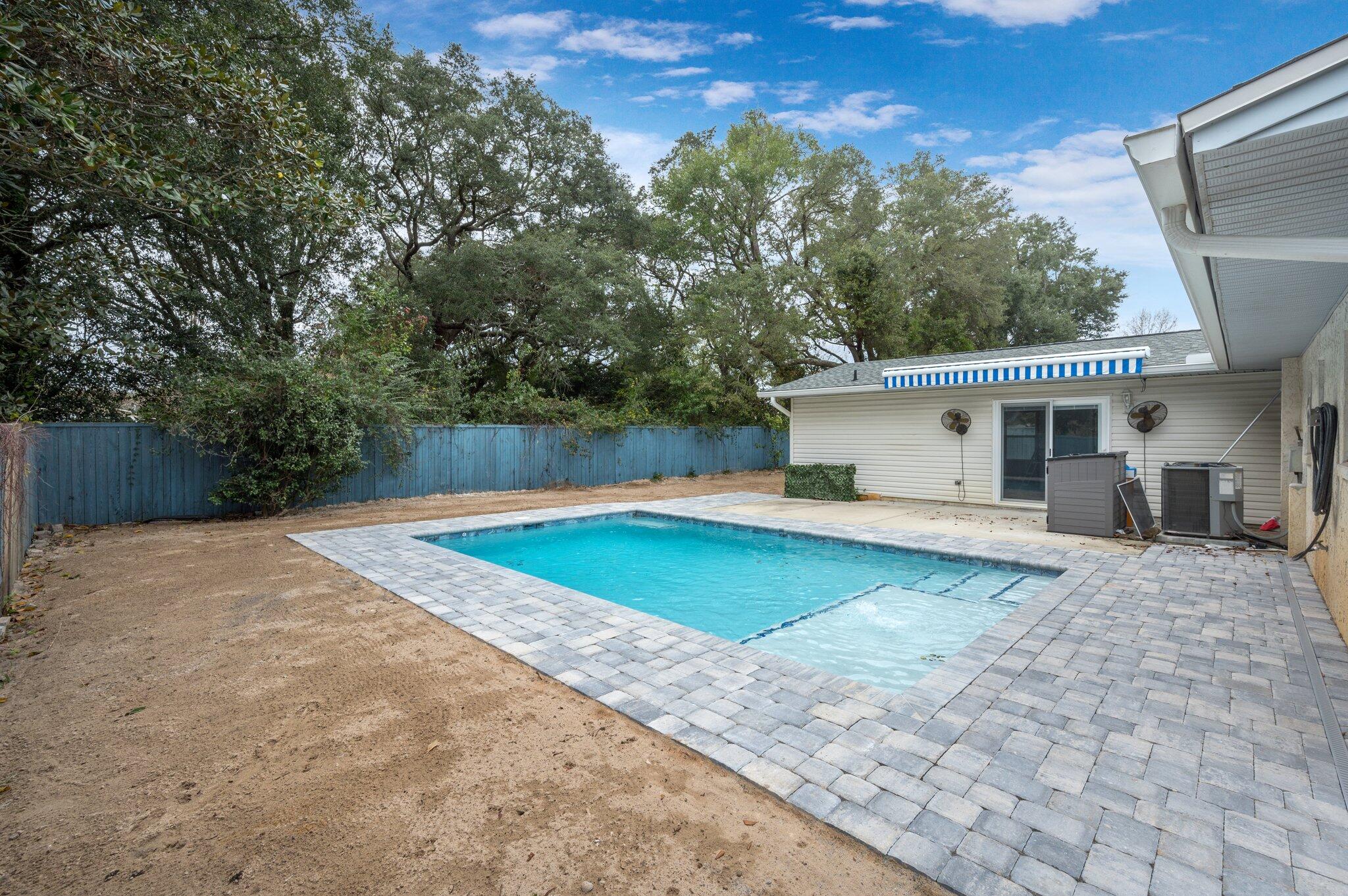 OAKLAND HEIGHTS - Residential