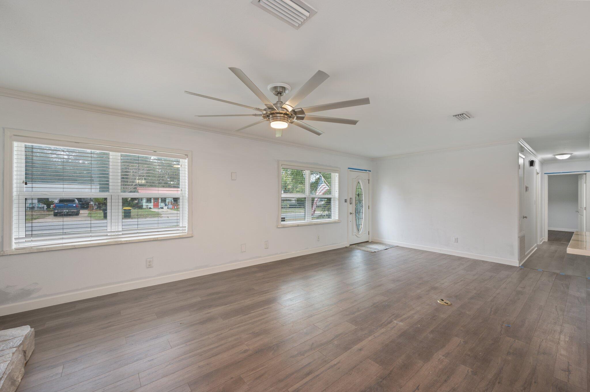 OAKLAND HEIGHTS - Residential