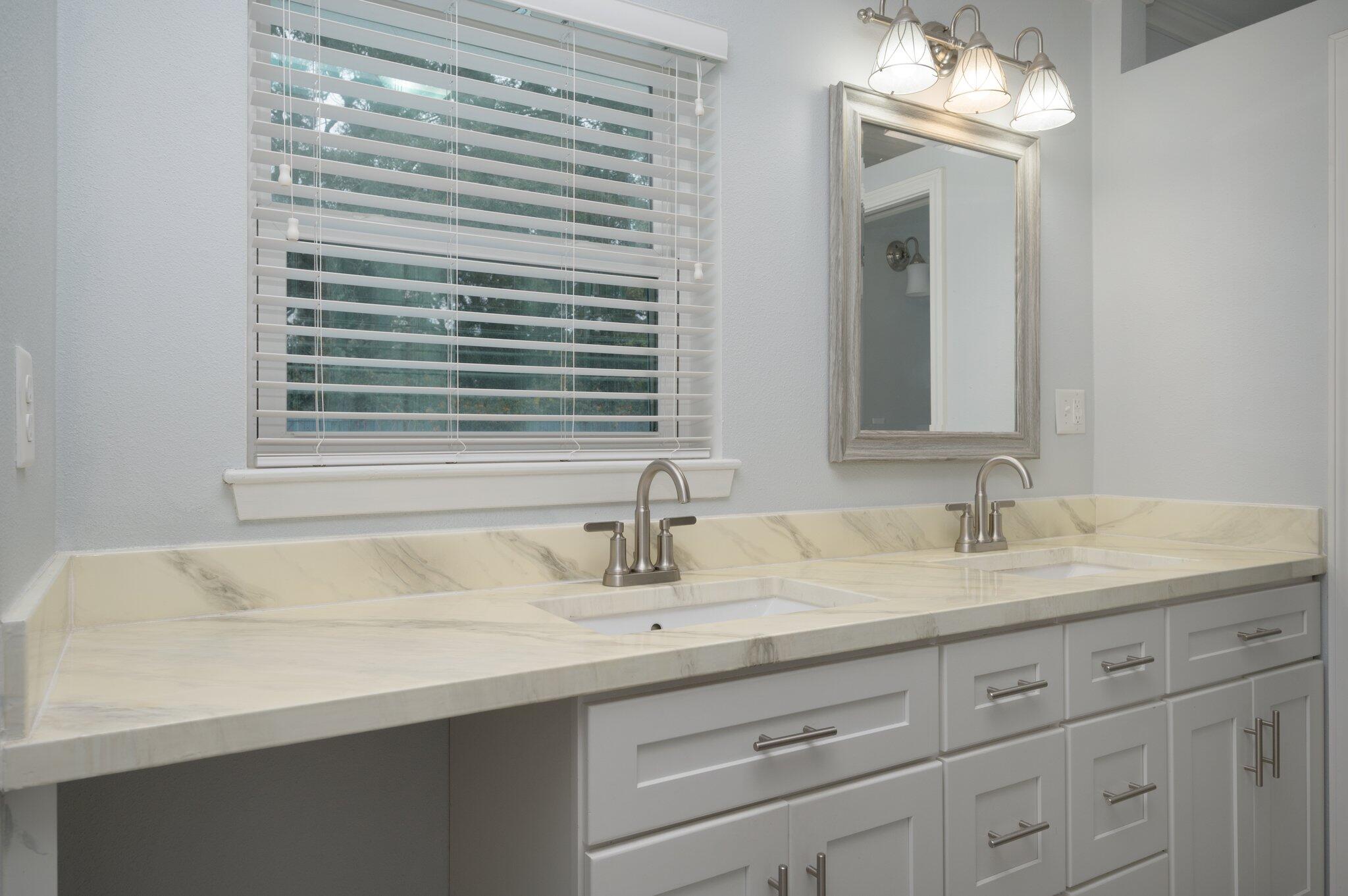 OAKLAND HEIGHTS - Residential