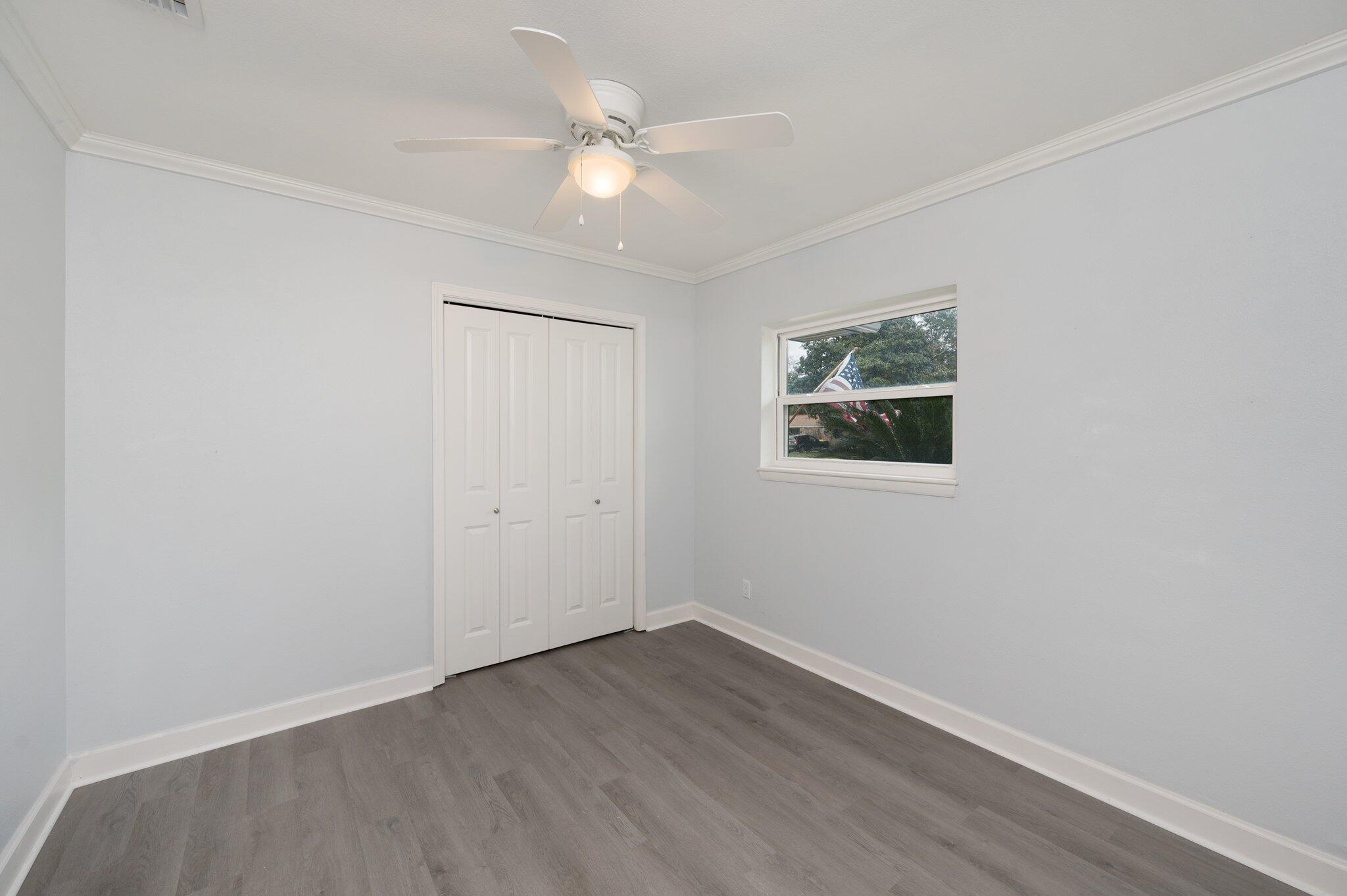 OAKLAND HEIGHTS - Residential