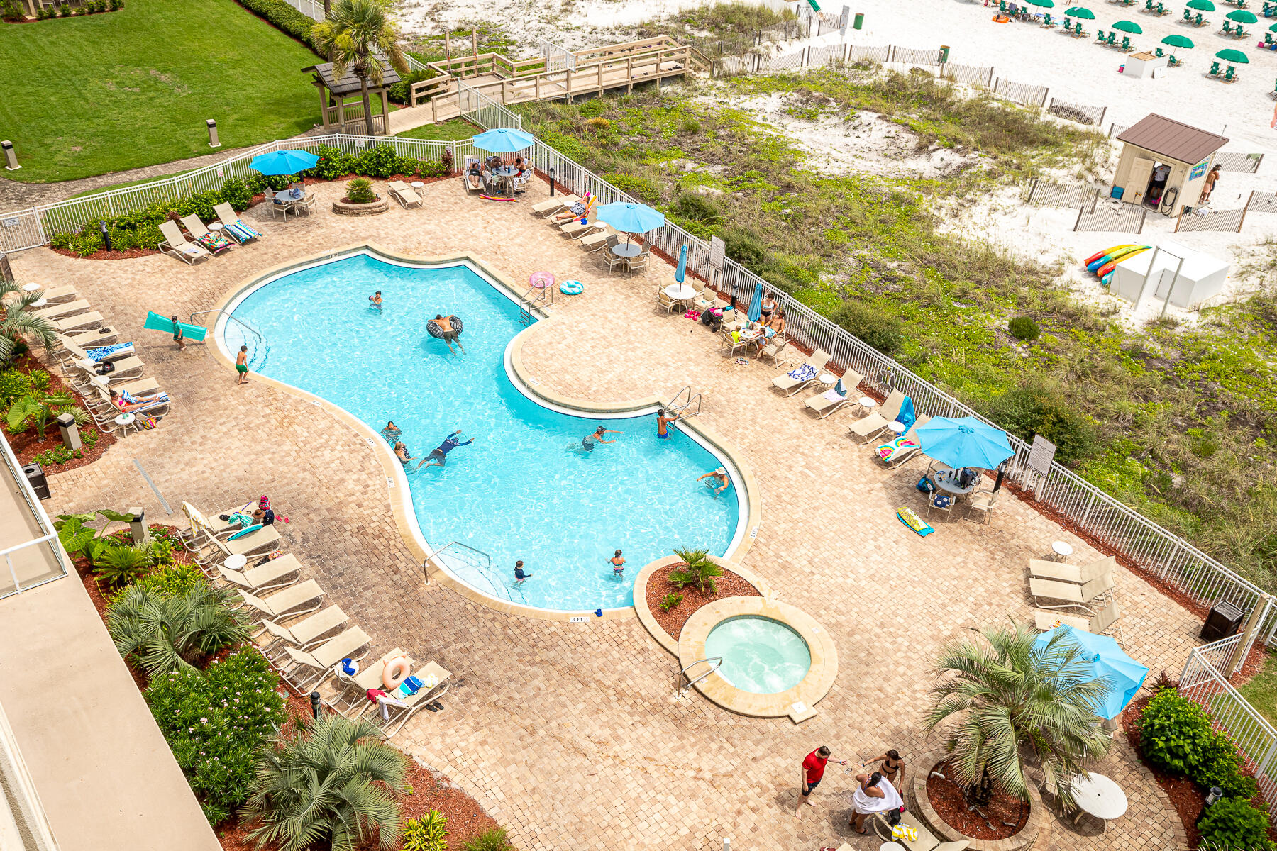 STERLING SANDS CONDO - Residential