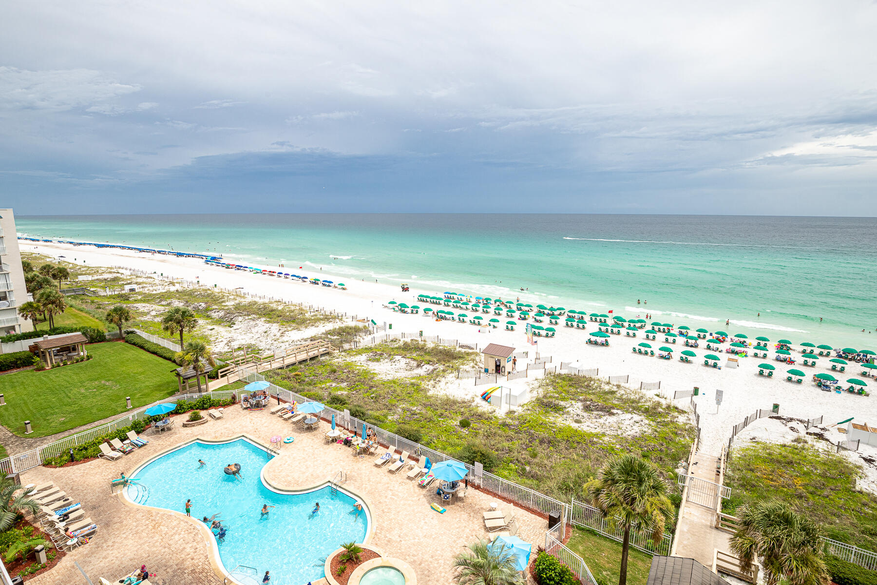 STERLING SANDS CONDO - Residential