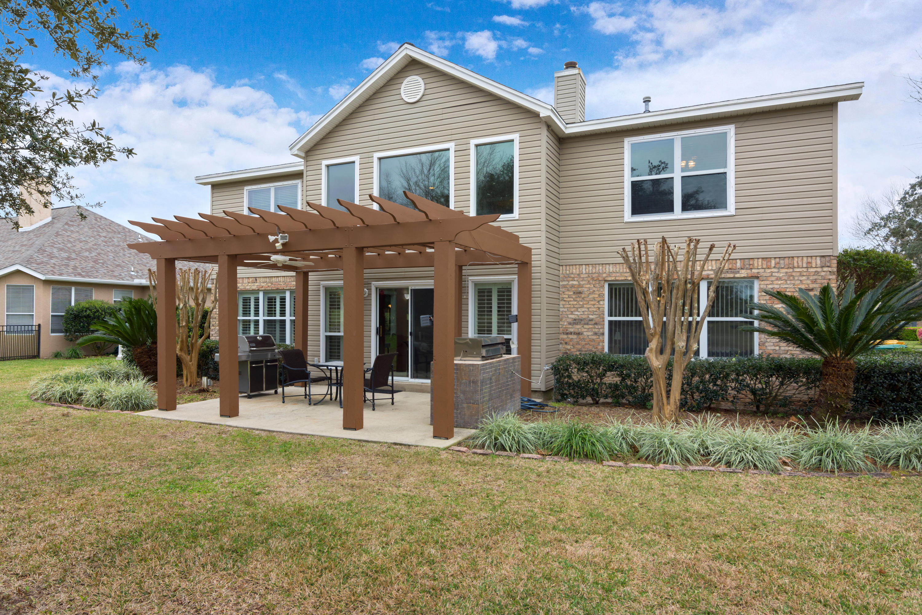 LINKS AT SHALIMAR POINTE - Residential