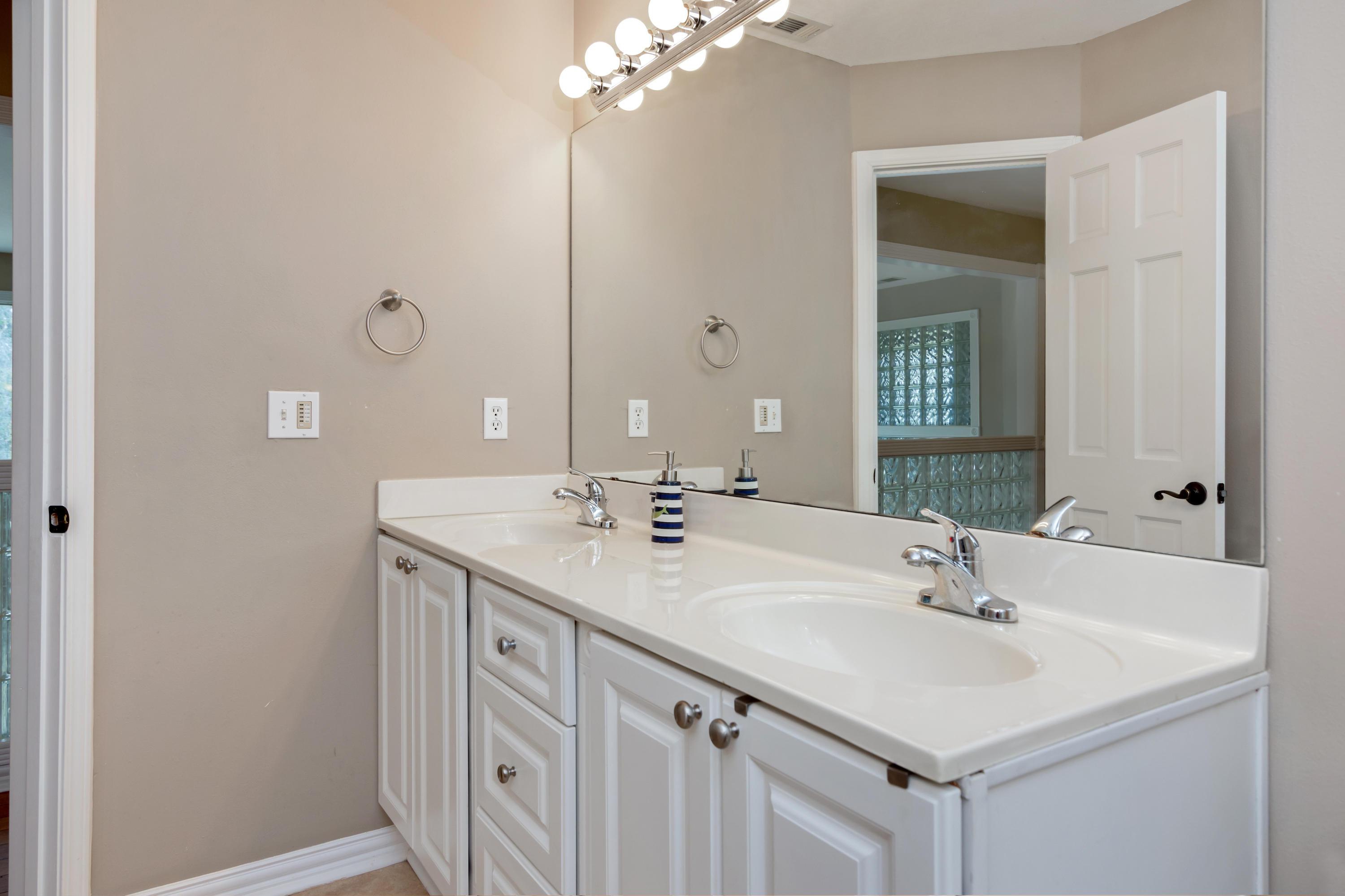 LINKS AT SHALIMAR POINTE - Residential