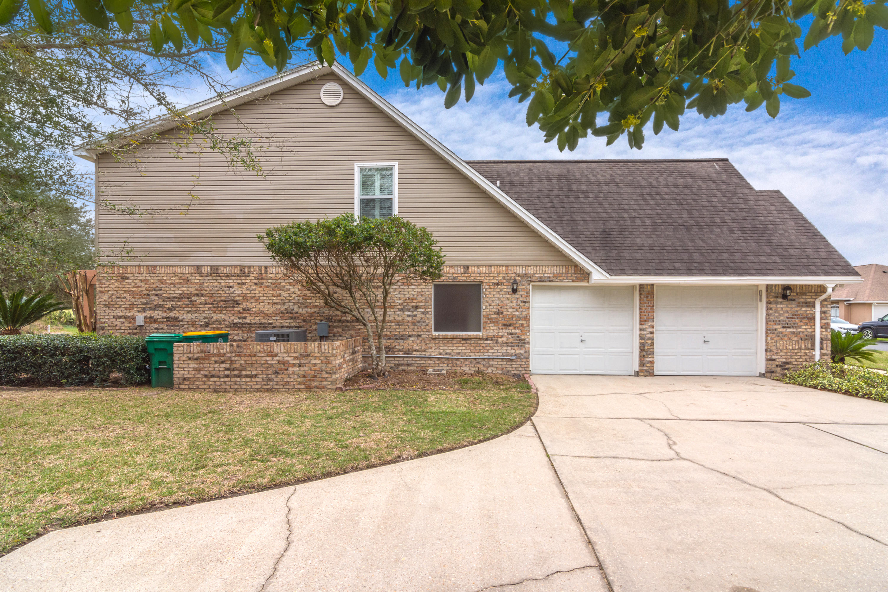 LINKS AT SHALIMAR POINTE - Residential