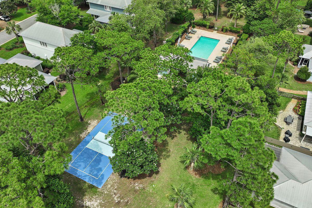 CARSON OAKS - Residential