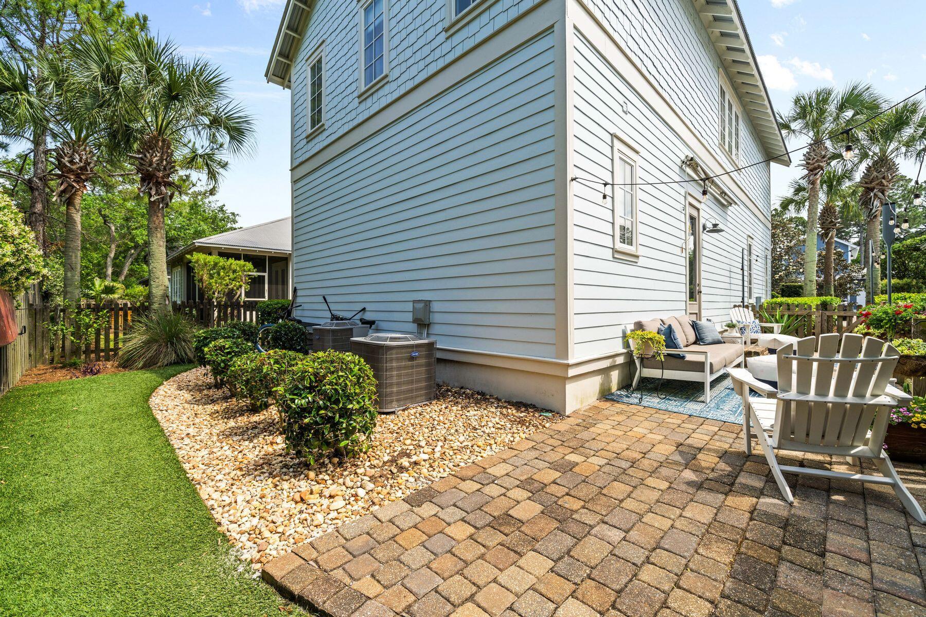 CARSON OAKS - Residential