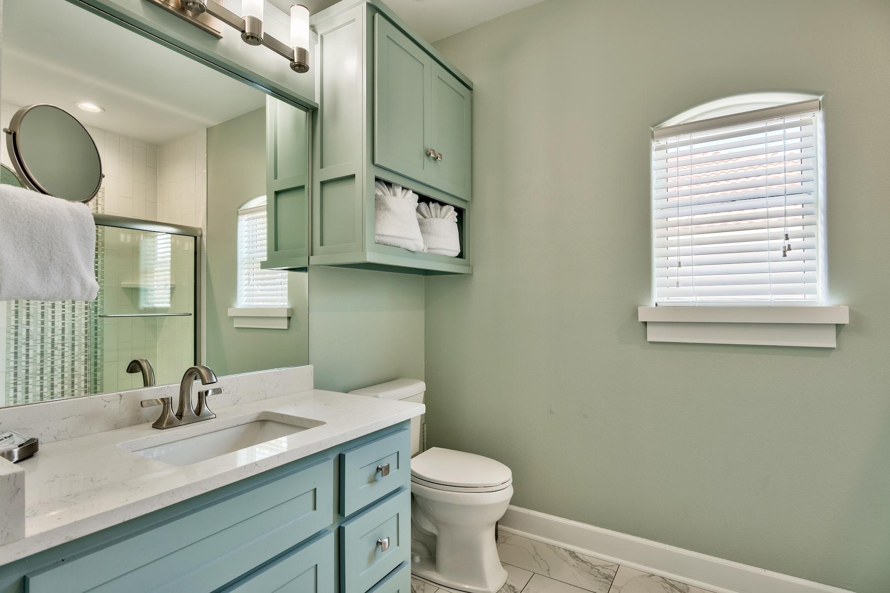 EMERALD WATERS VILLAGE - Residential