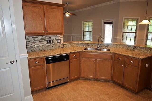 ALICIA PLACE - Residential