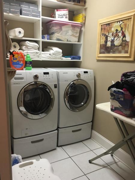 EMERALD LAKES PH 1 - Residential