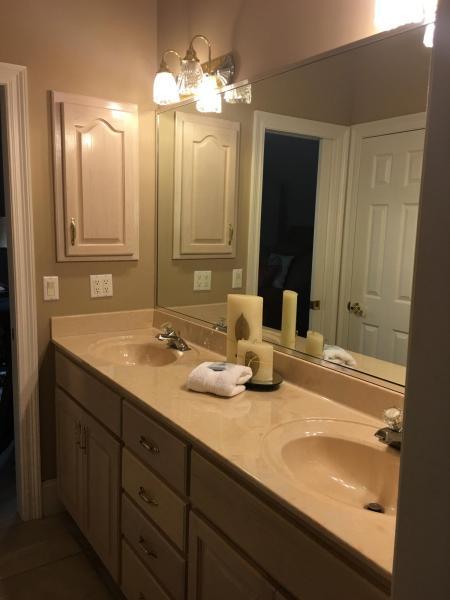 EMERALD LAKES PH 1 - Residential