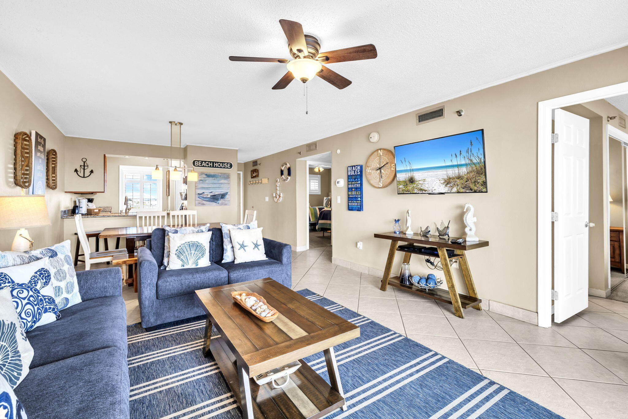 Islander unit 717 - Residential