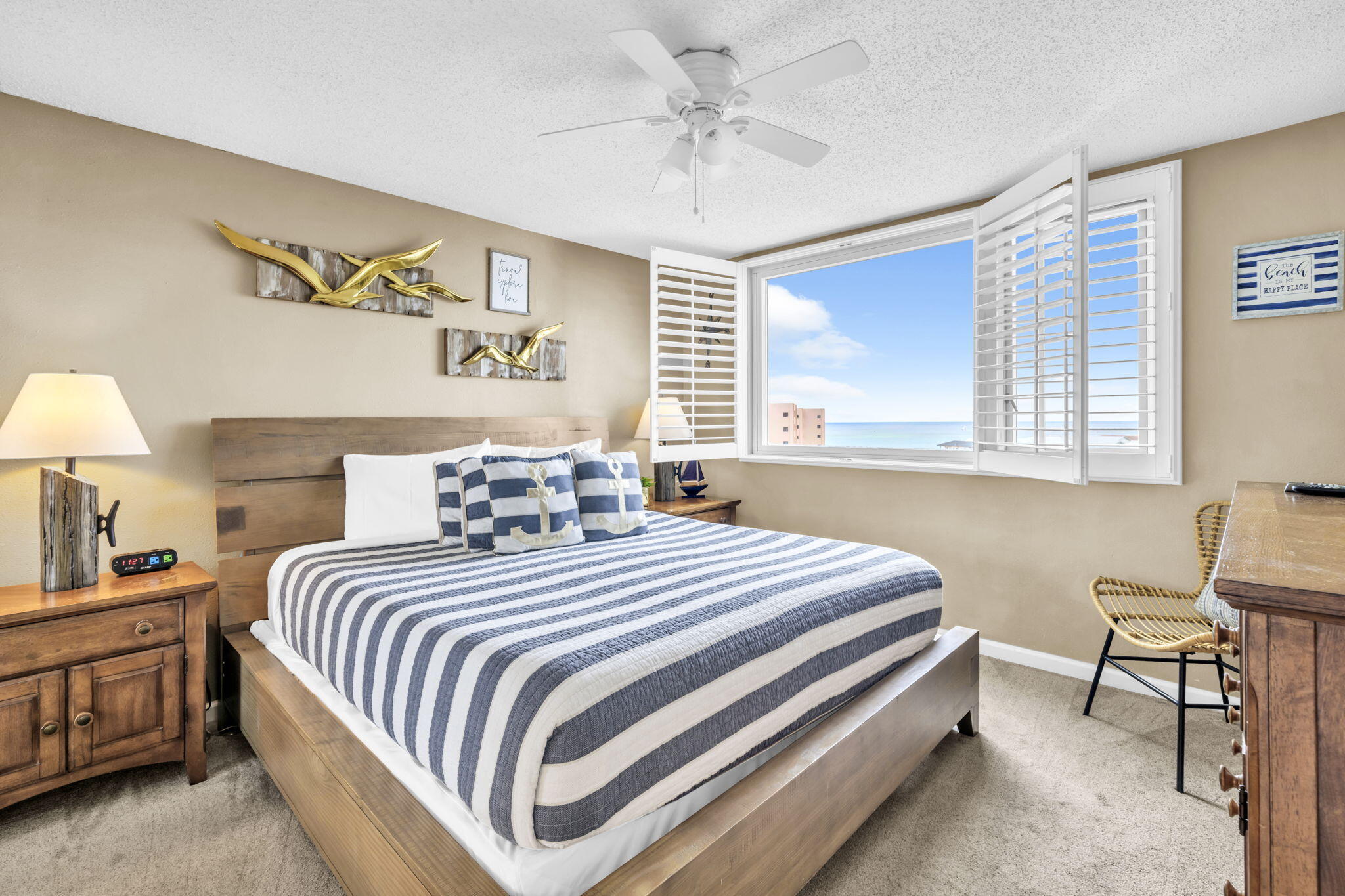 Islander unit 717 - Residential