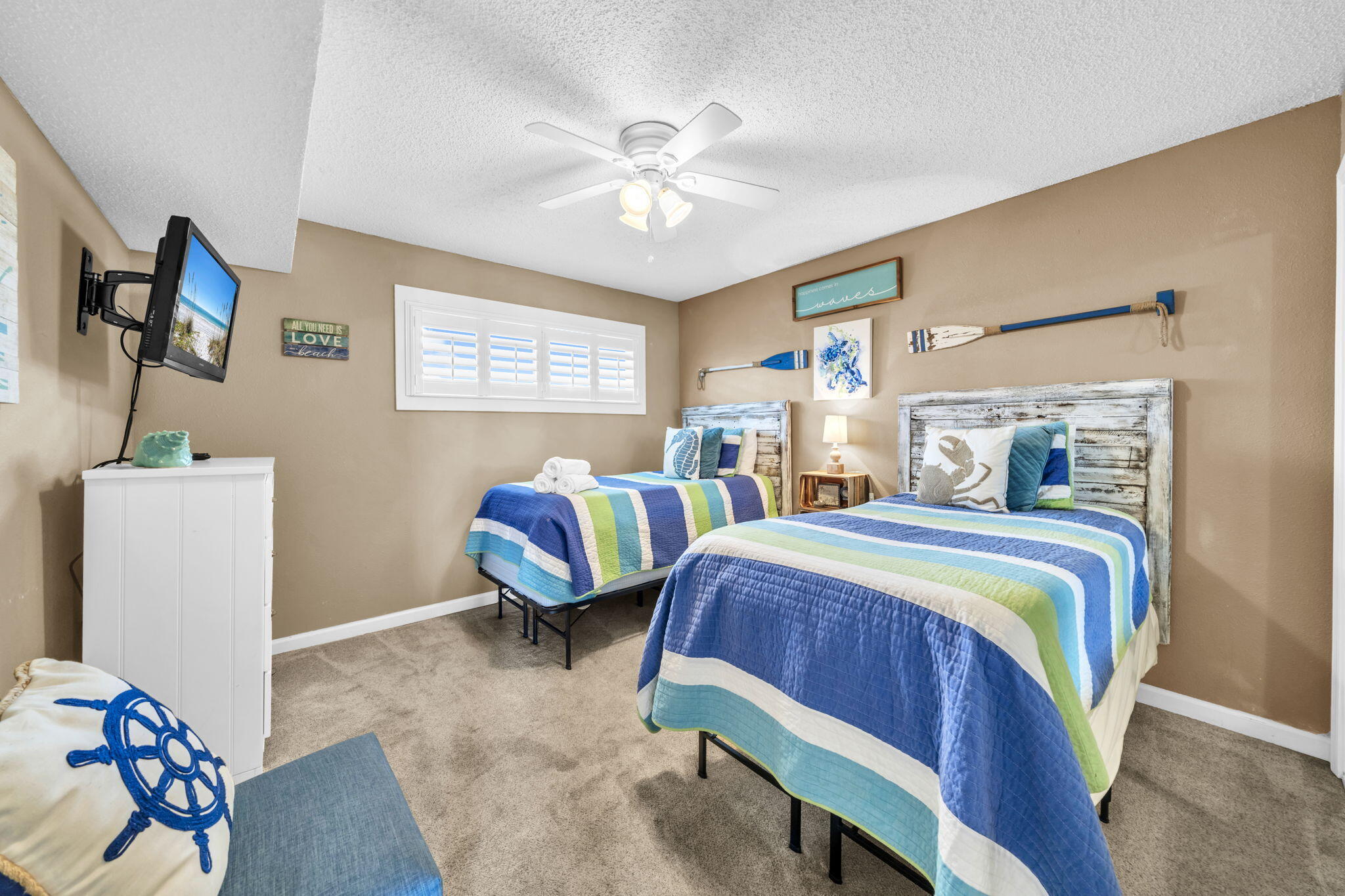 Islander unit 717 - Residential