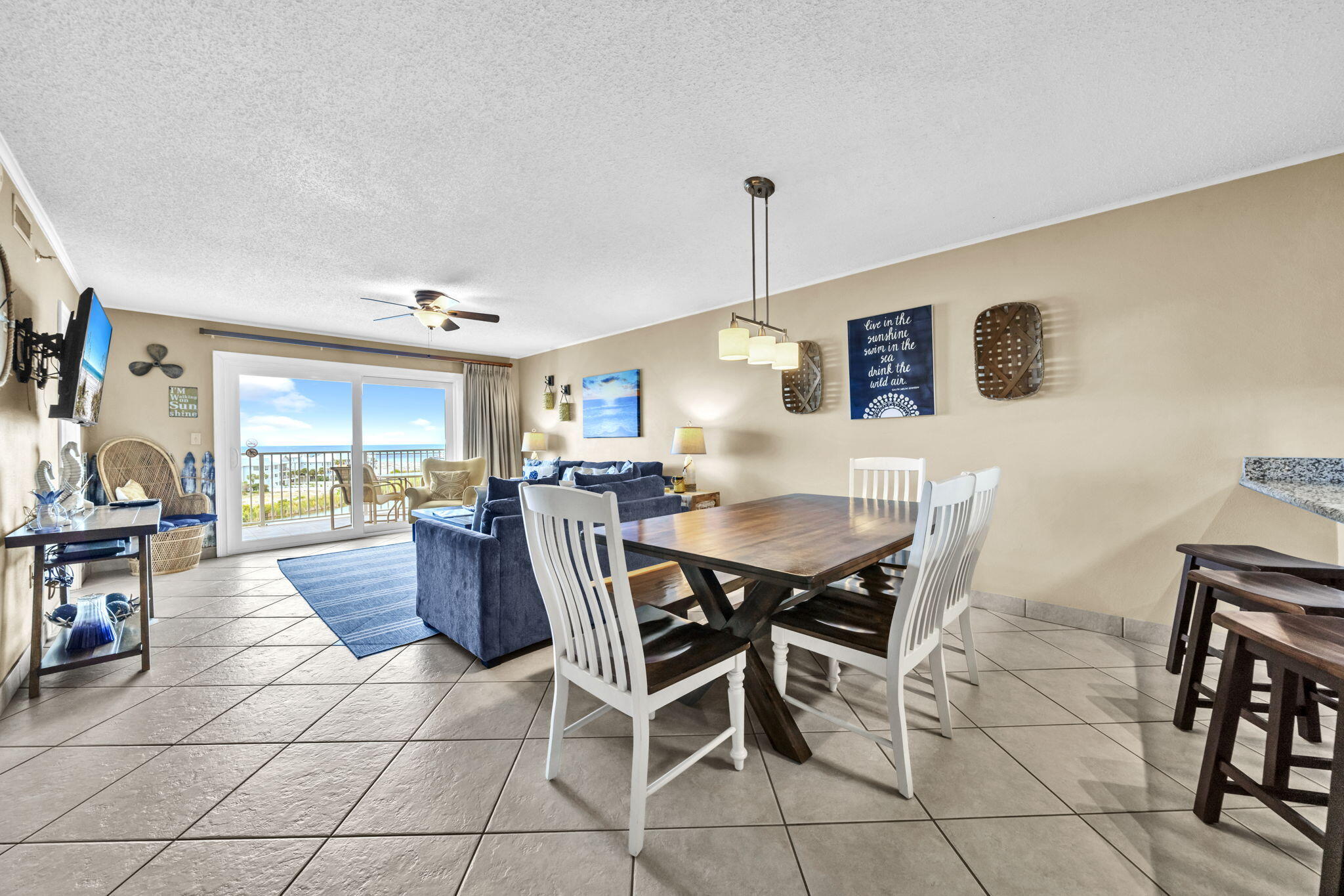 Islander unit 717 - Residential