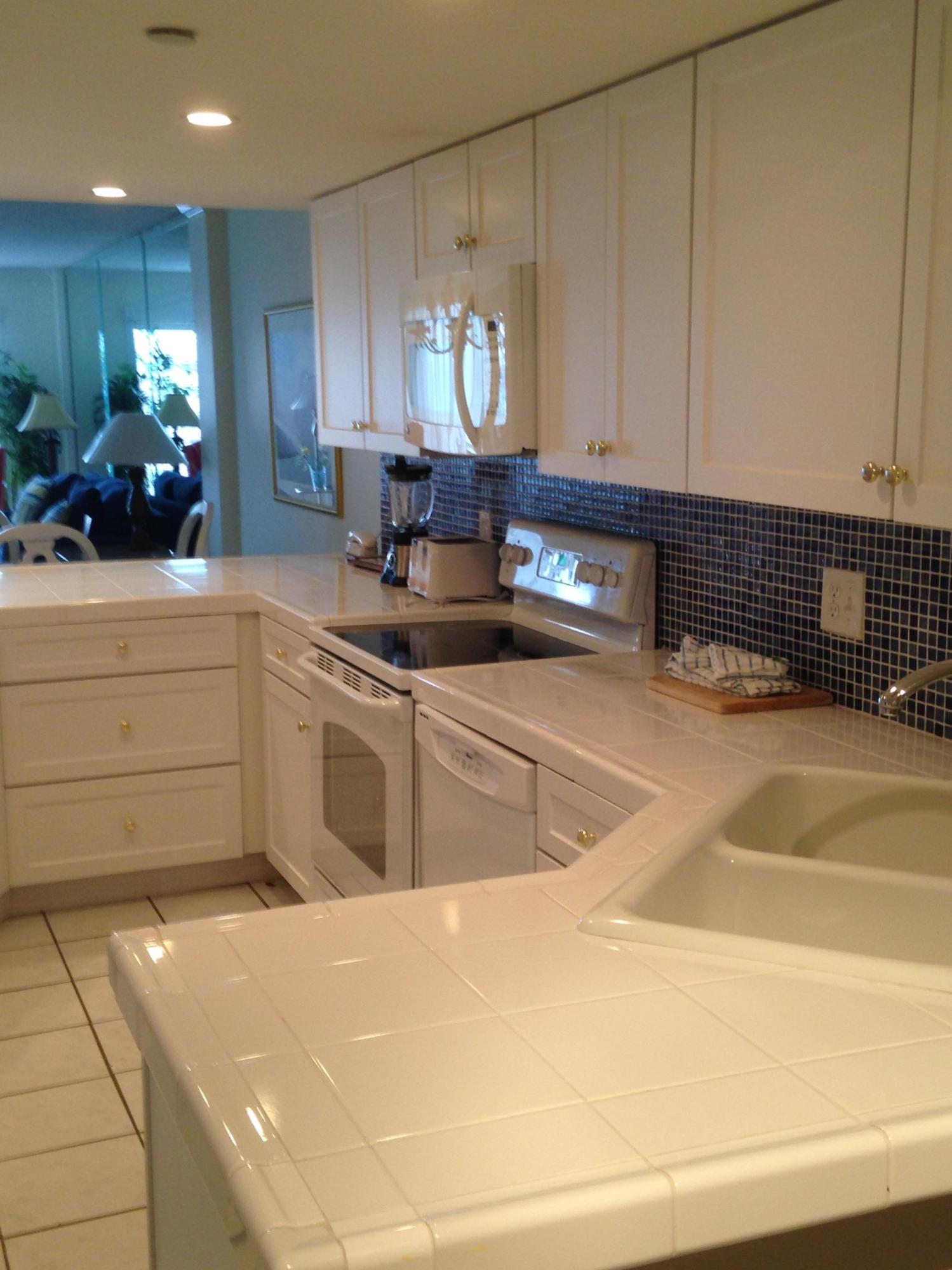 INLET REEF CLUB CONDO - Residential