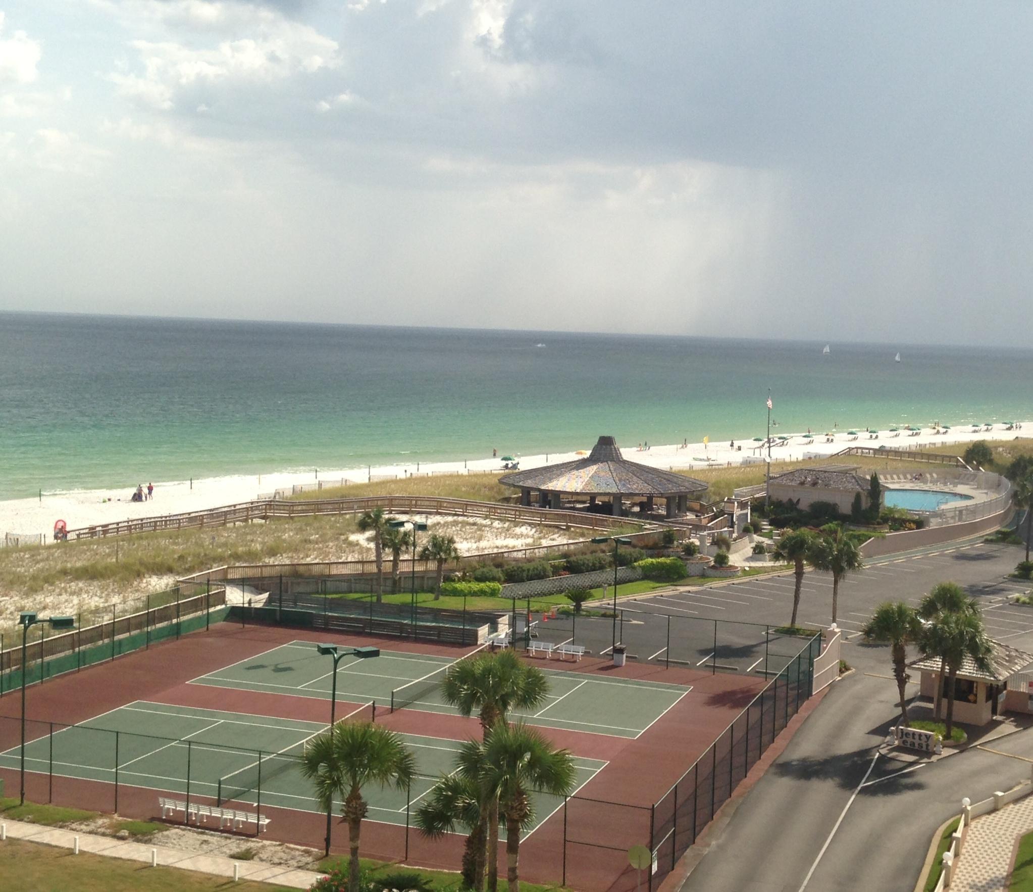 INLET REEF CLUB CONDO - Residential